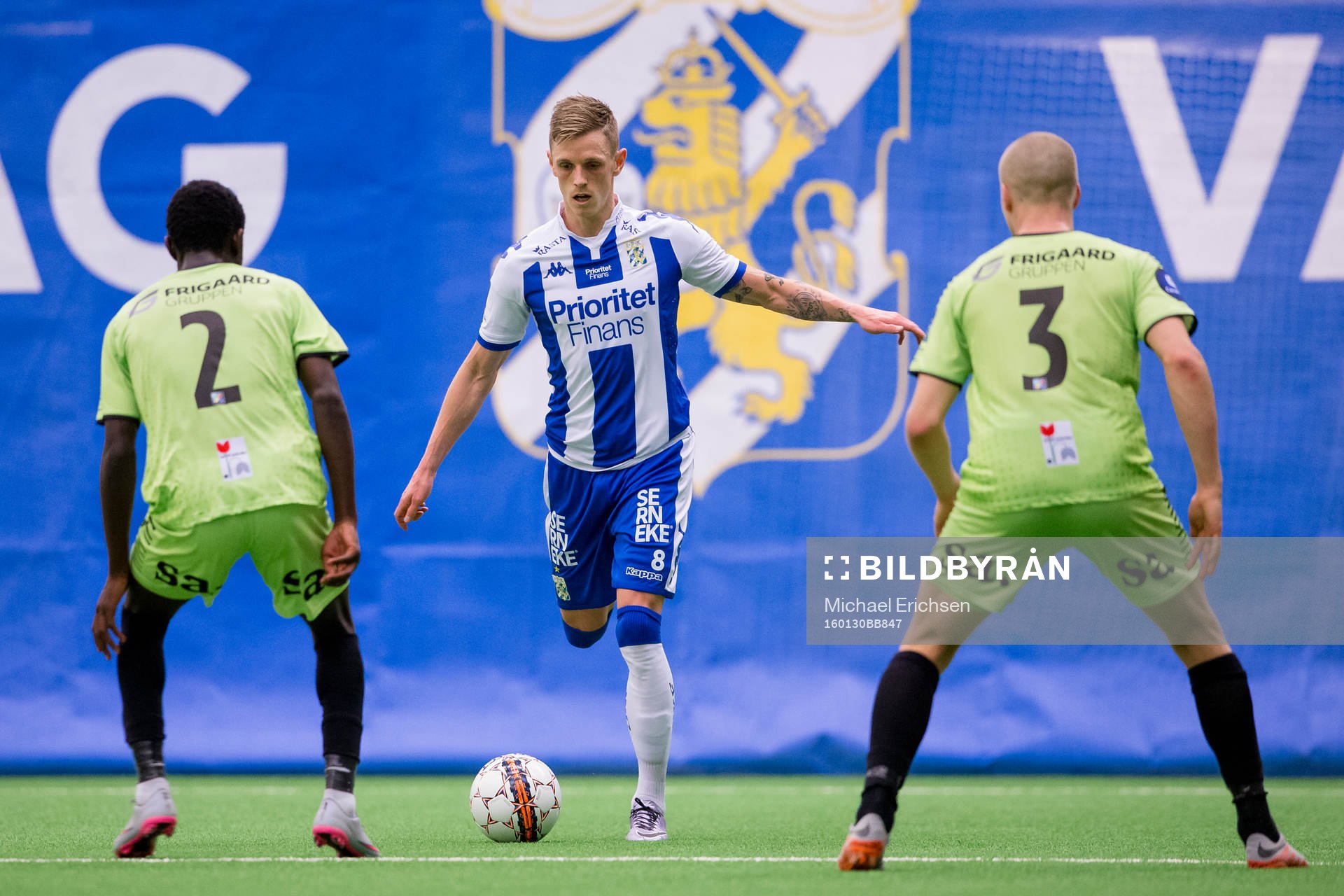 IFK Göteborgs Sören Rieks mot Sarpsborgs Brice Wembangomo