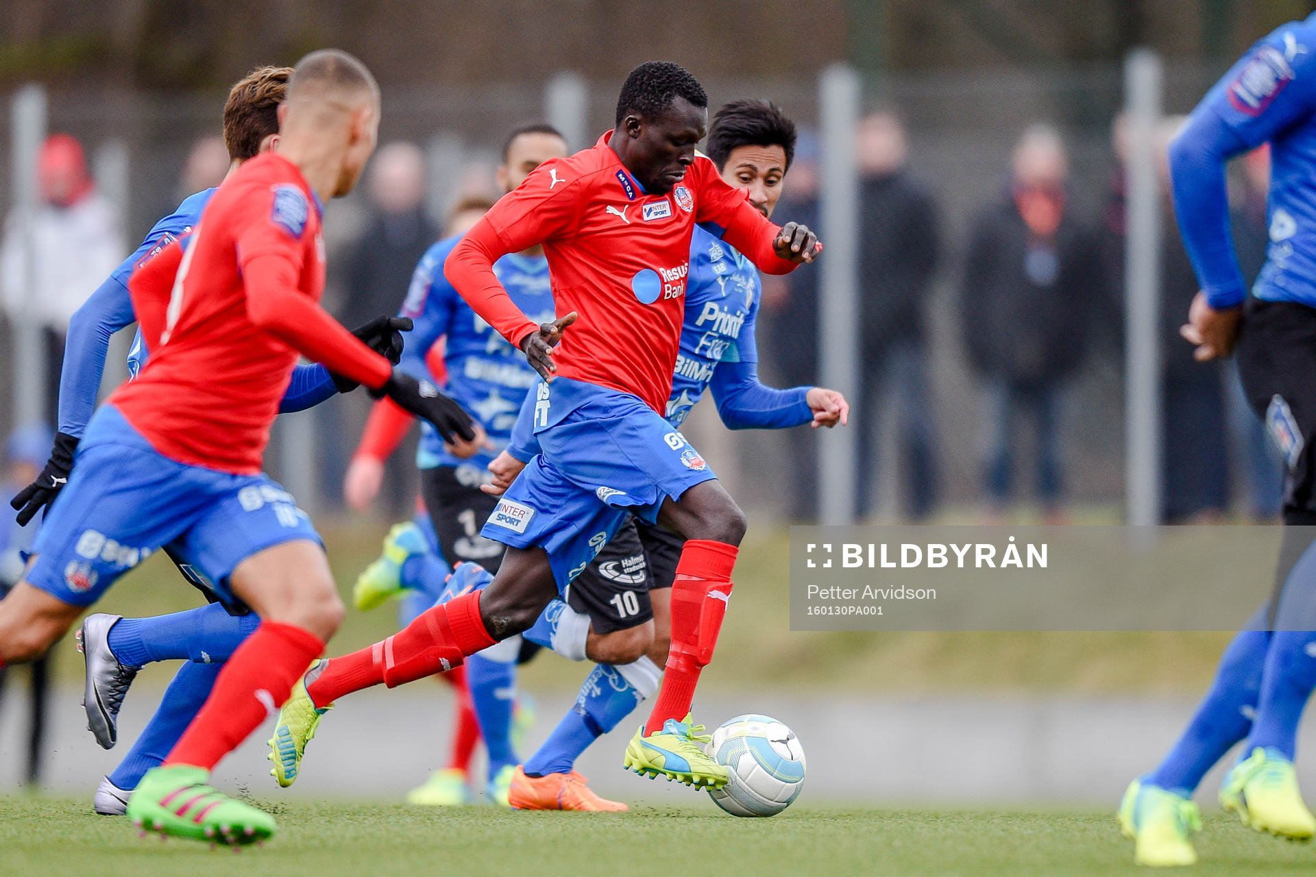 Helsingborgs Lalawélé Atakora och Halmstads Antonio Rojas