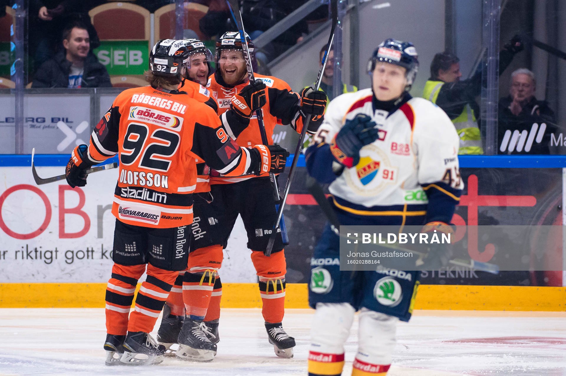 Karlskronas Joachim Rohdin har gjort 1-0 och jublar