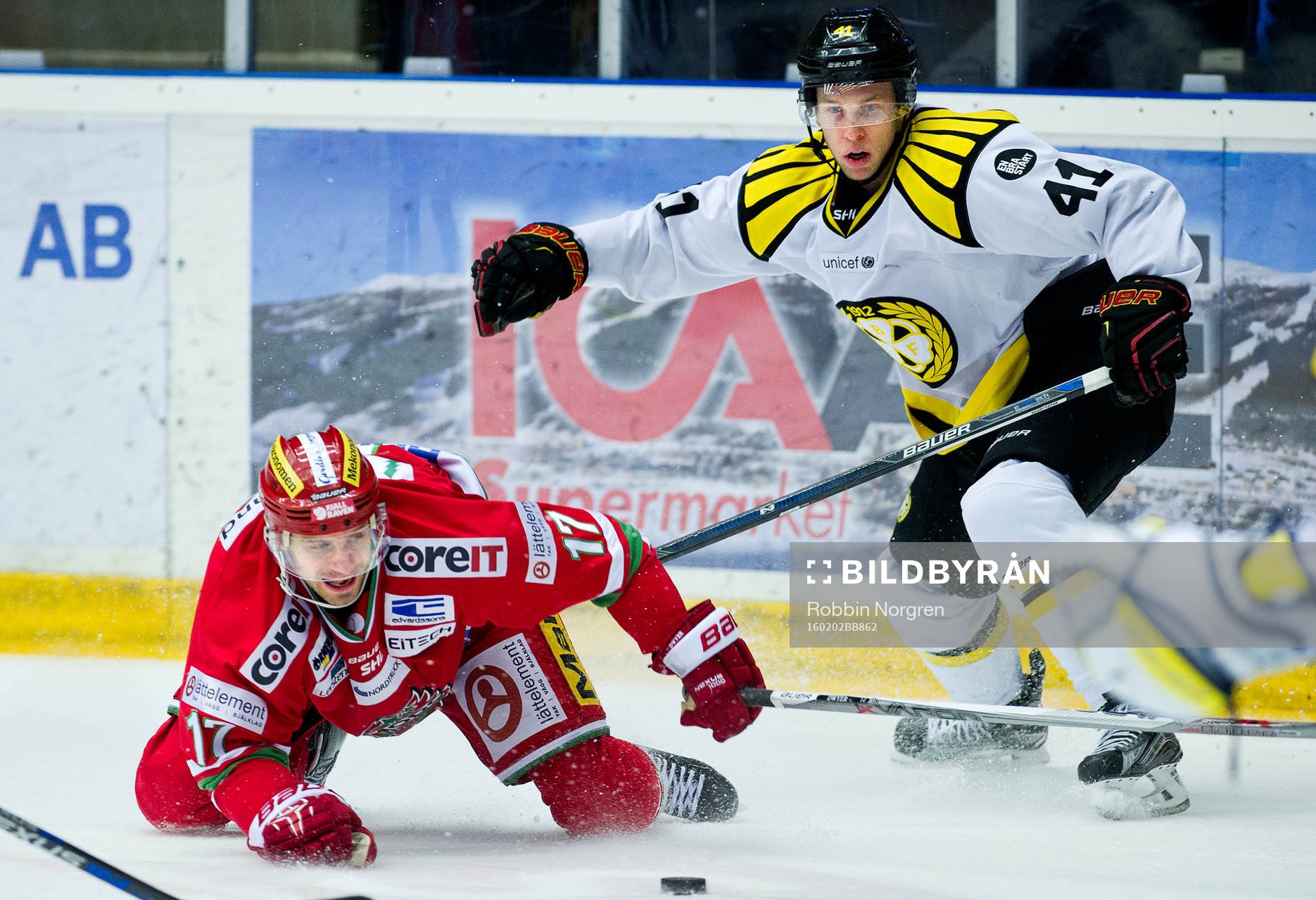 Modos Patrick Dwyer och Brynäs Greg Scott