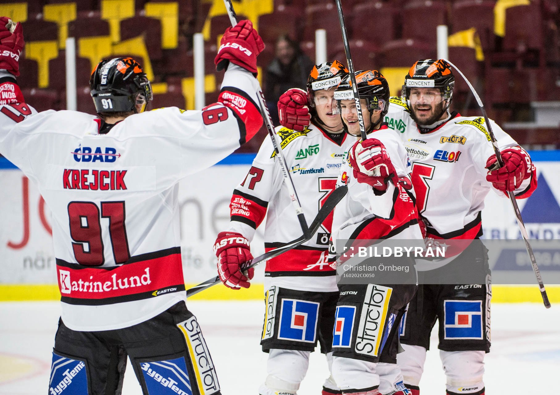 Örebros Jakub Krejcik, Daniel Viksten, Joonas Jalvanti och