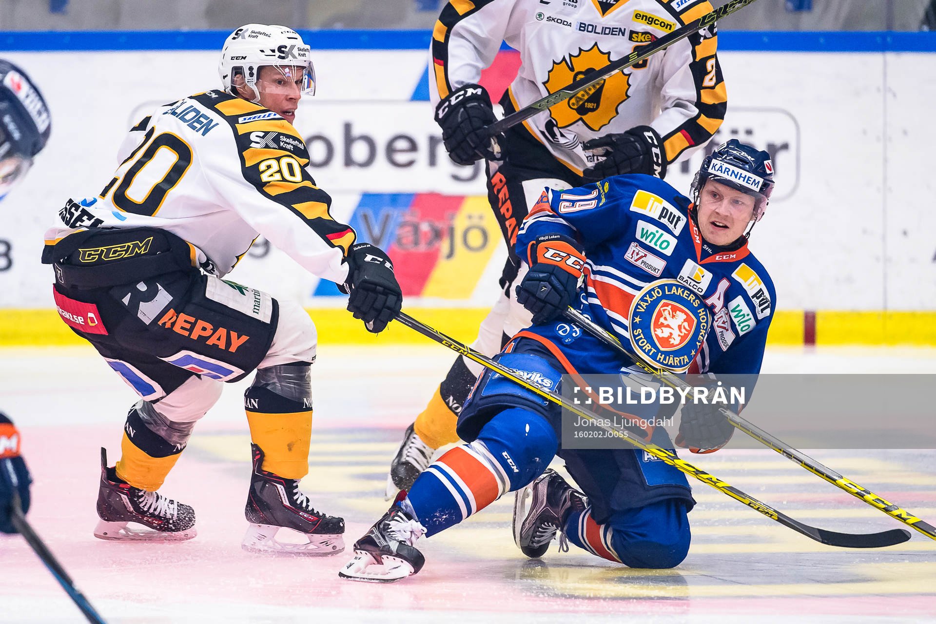 Växjös Tuomas Kiiskinen faller