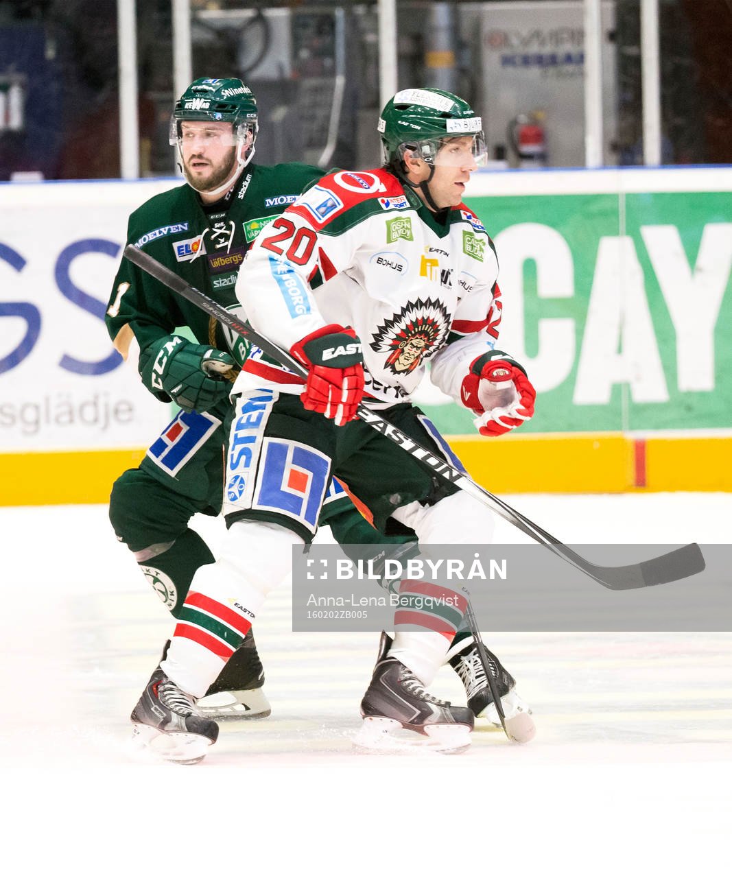 Färjestads Travis Turnbull och Frölundas Joel Lundqvist