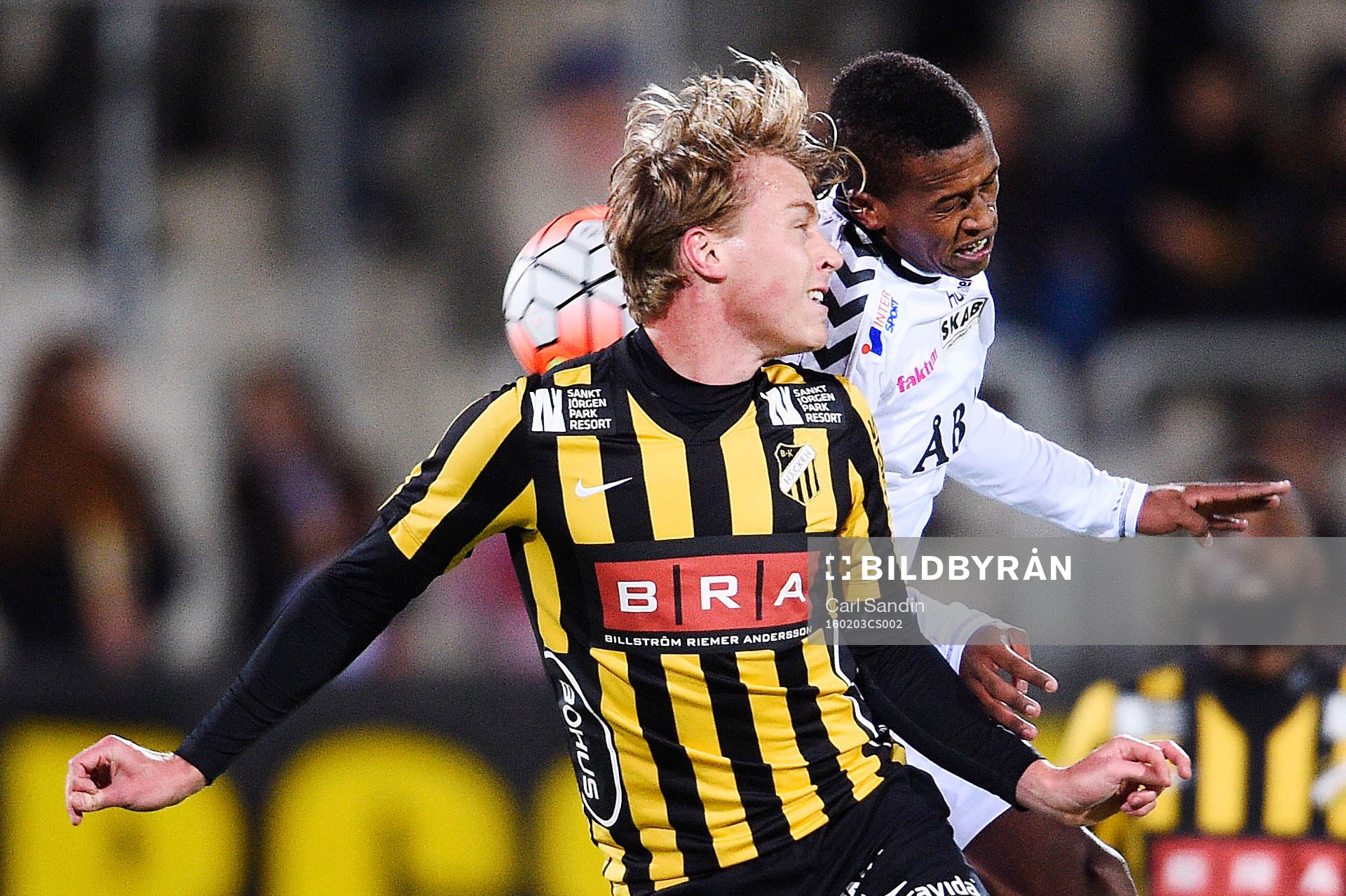 Häckens Rasmus Schüler och GAIS Luther Singh