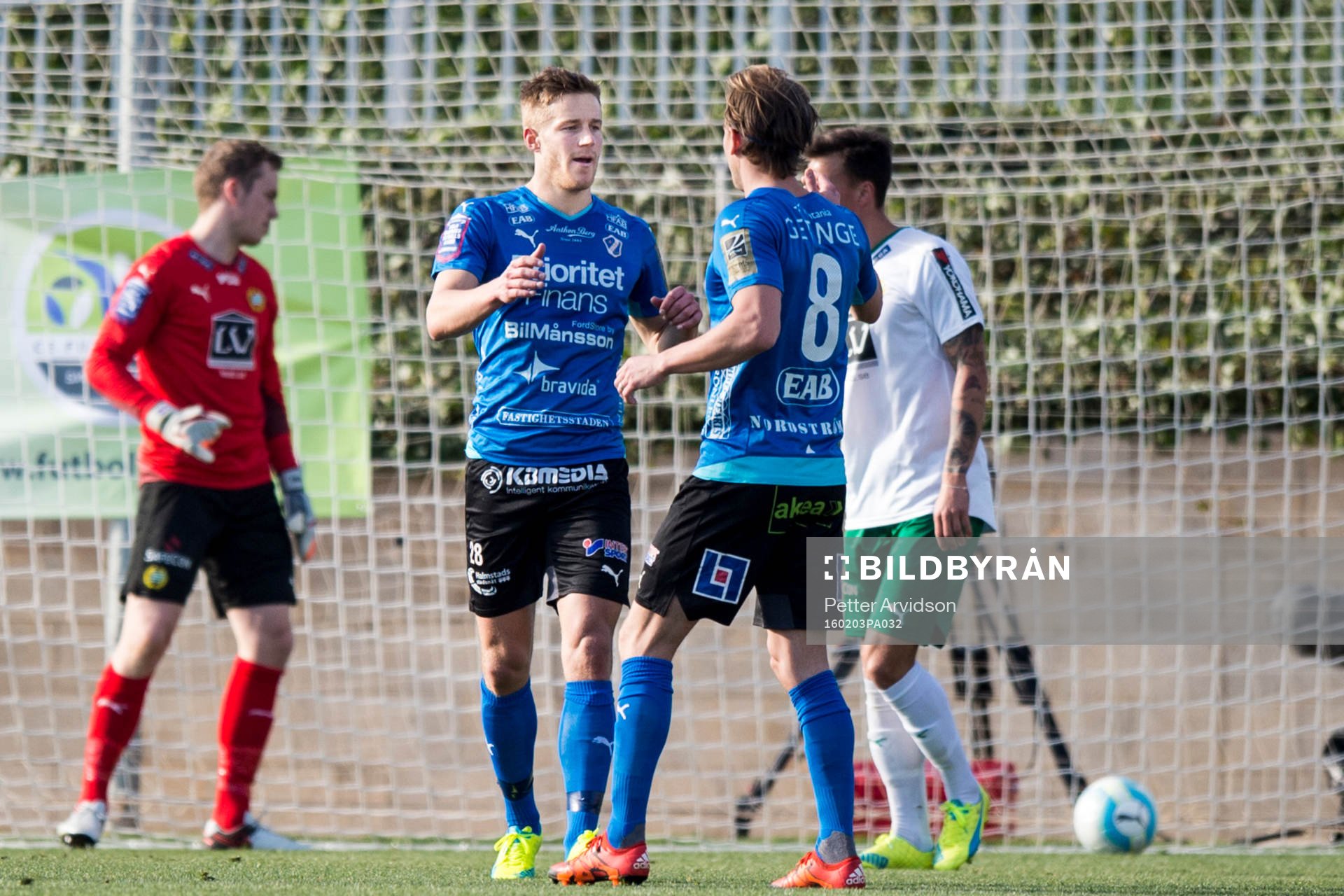 Halmstads Alexander Ruud och Kristoffer Fagercrantz jublar