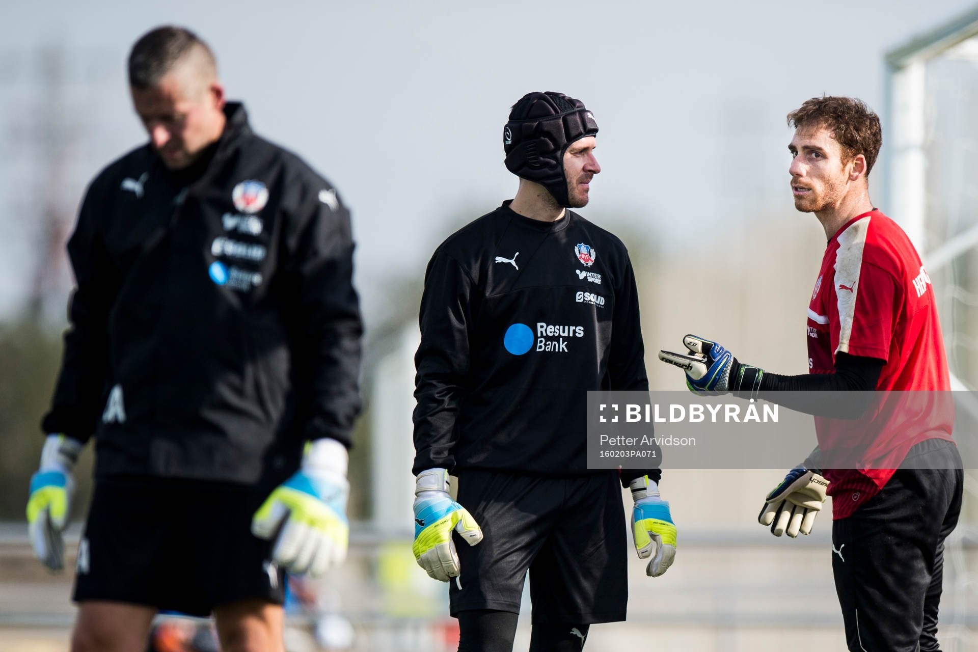 Målvaktstränare Daniel Andersson och målvakterna Matt