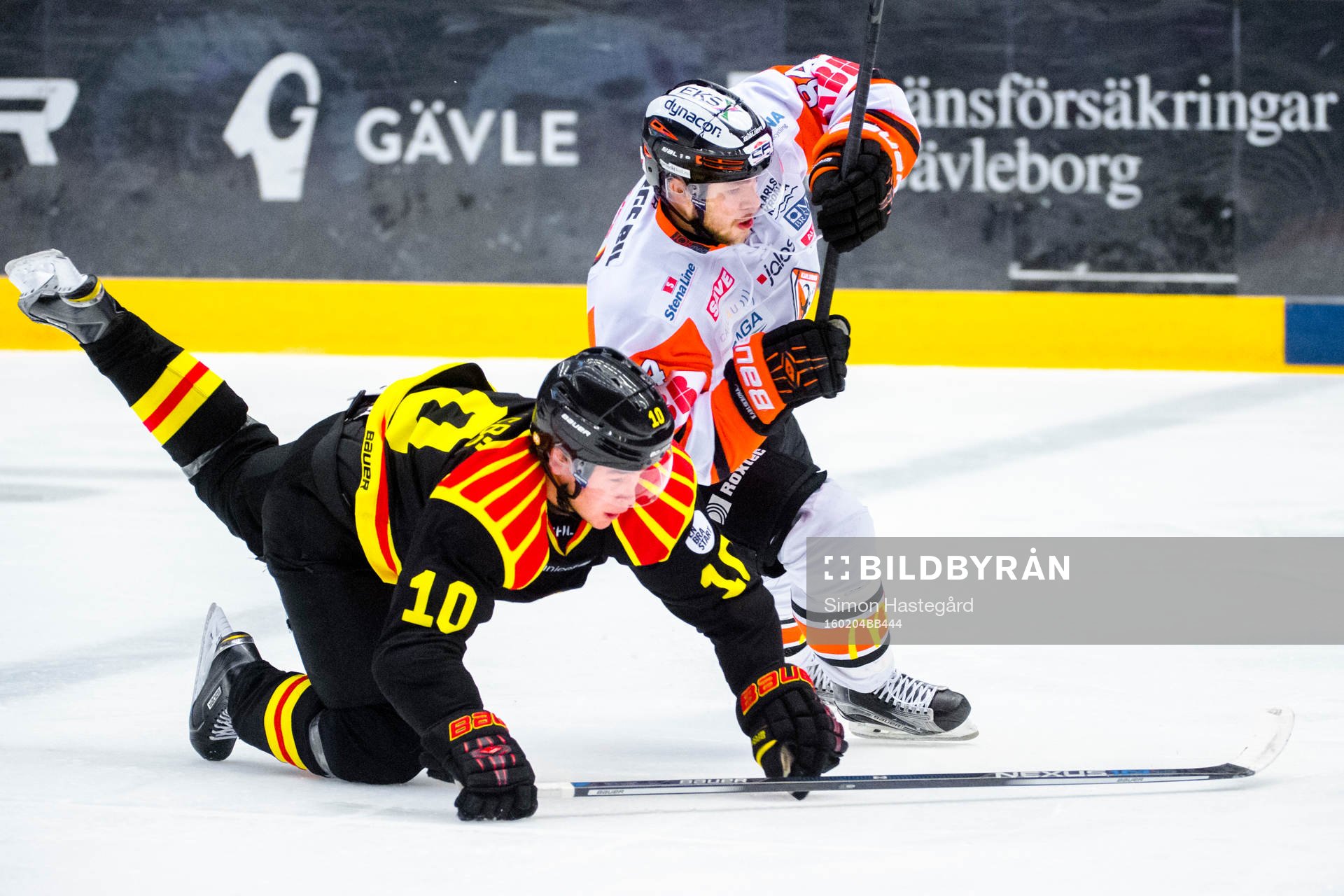 Brynäs Mattias Nörstebö och Karlskronas Jimmy Andersson