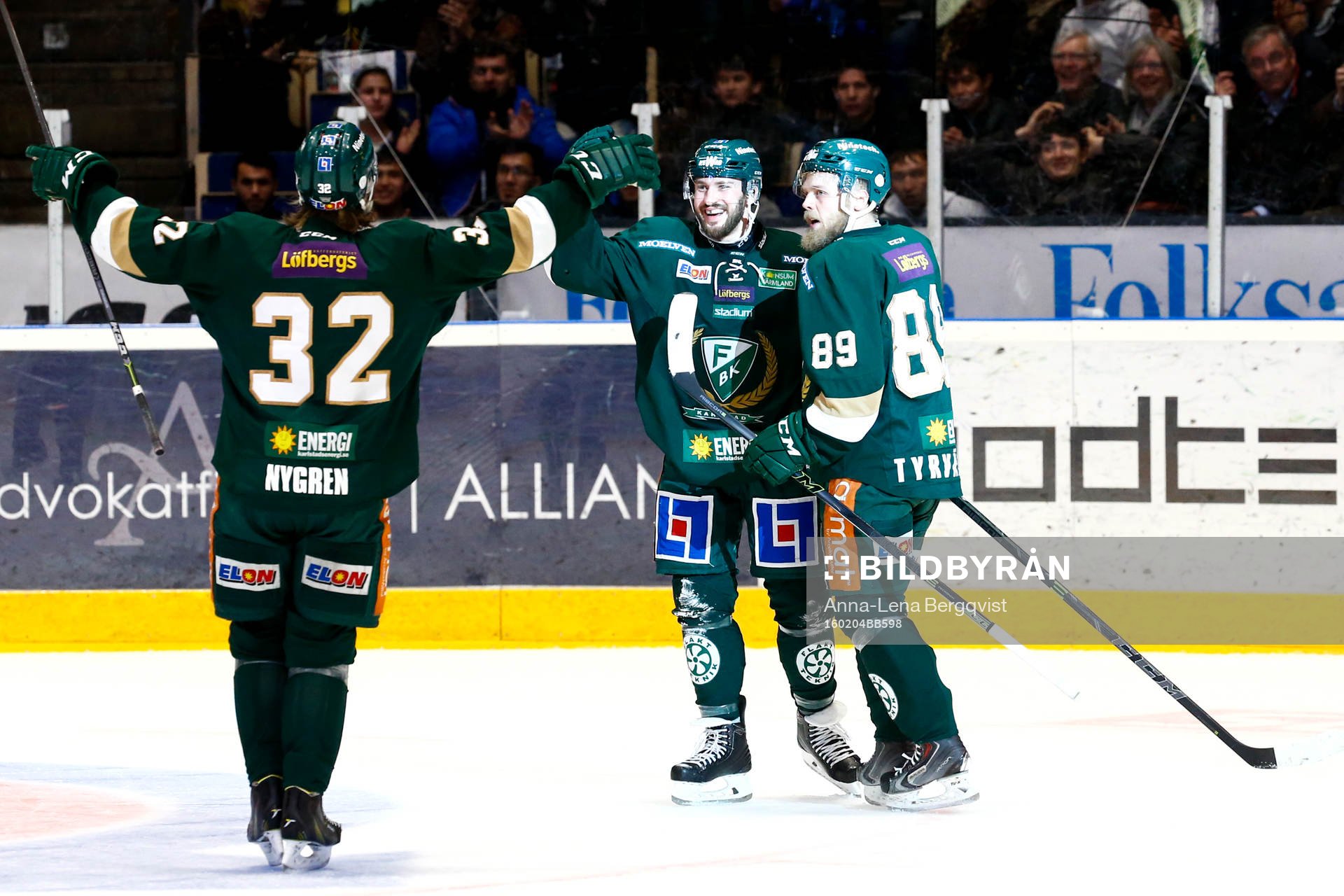 Färjestads Travis Turnbull jublar