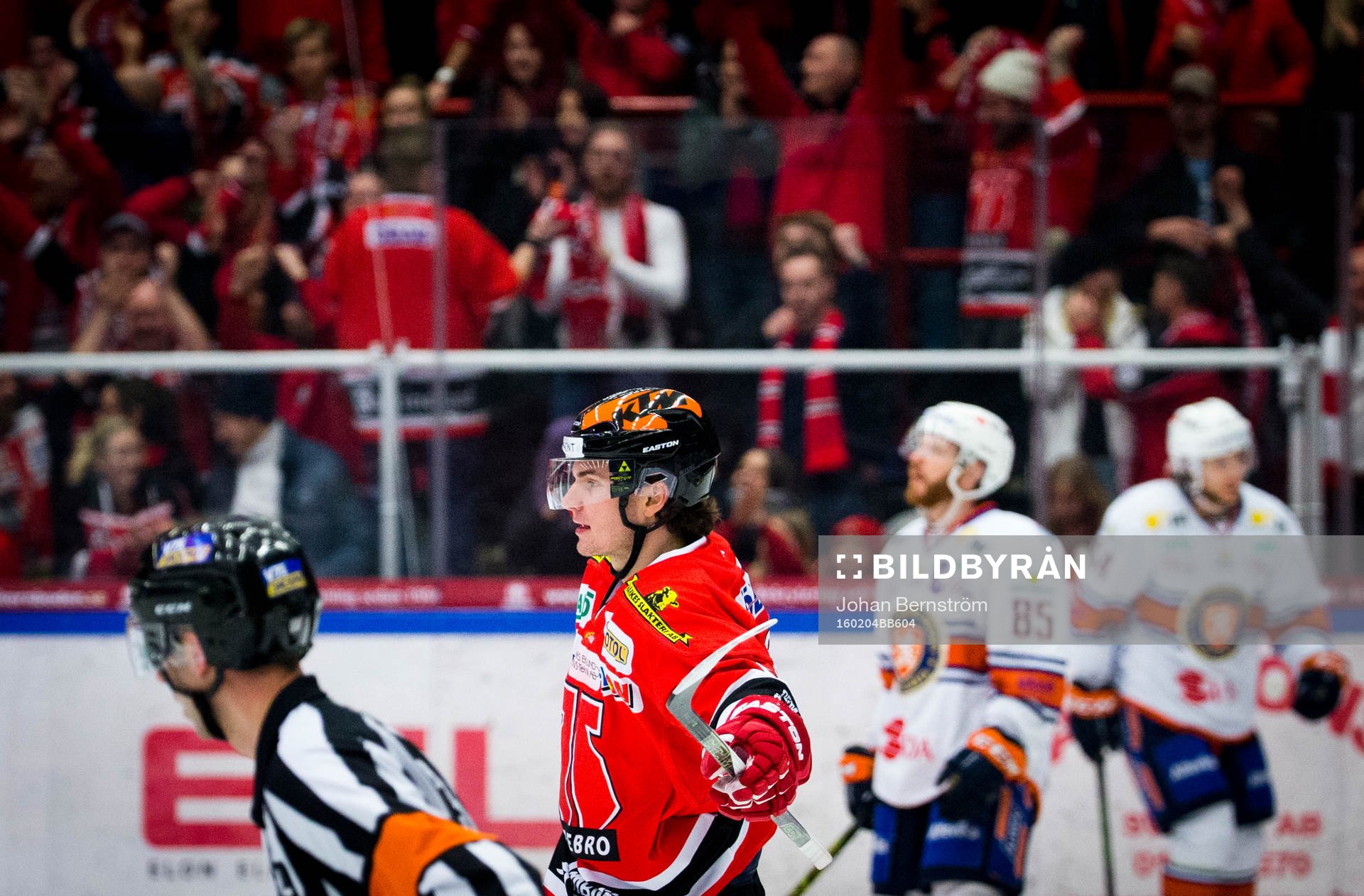 Örebros Petr Zamorsky gör 2-3 och jublar