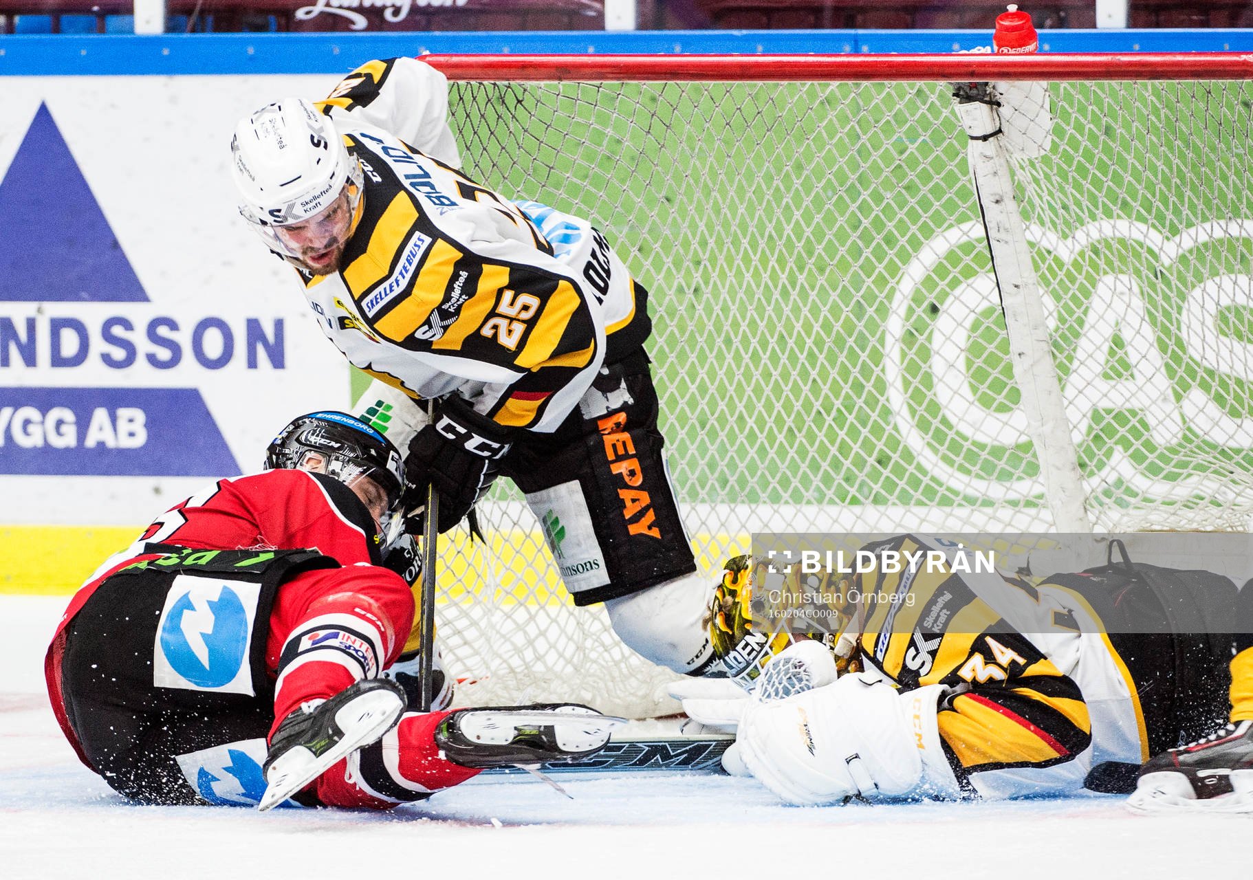 Malmö Redhawks Fredrik Händemark mot Skellefteås Axel