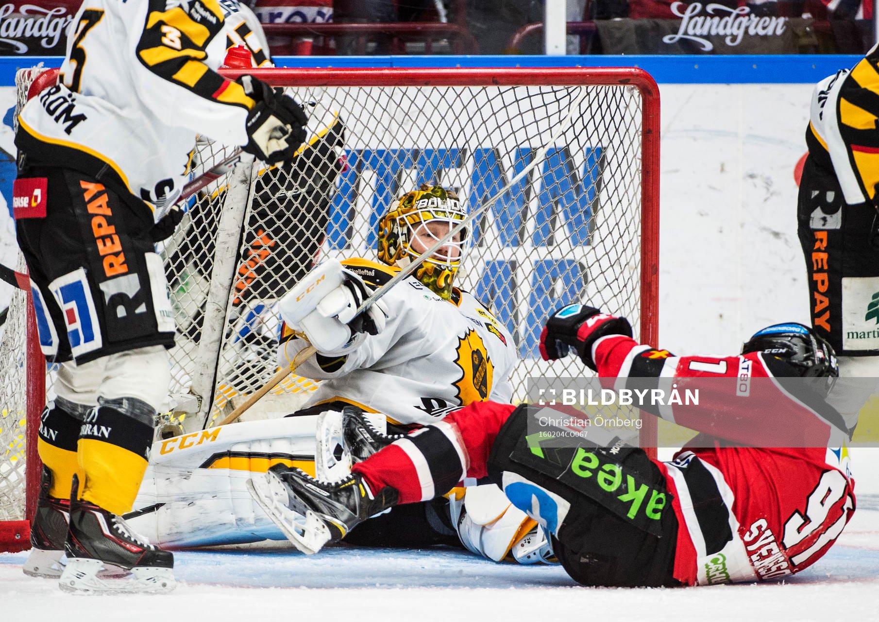 Malmö Redhawks Björn Svensson i mål med Skellefteås