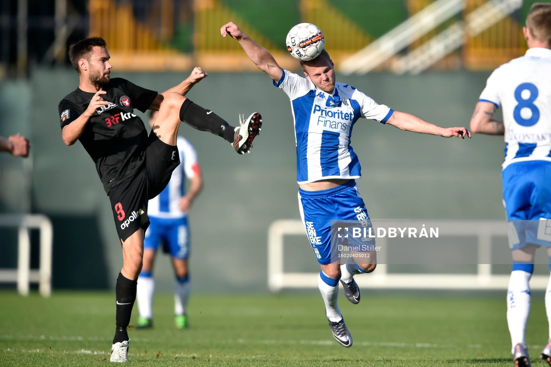 Midtjyllands Tim Sparv och IFK Göteborgs Gustav Engvall