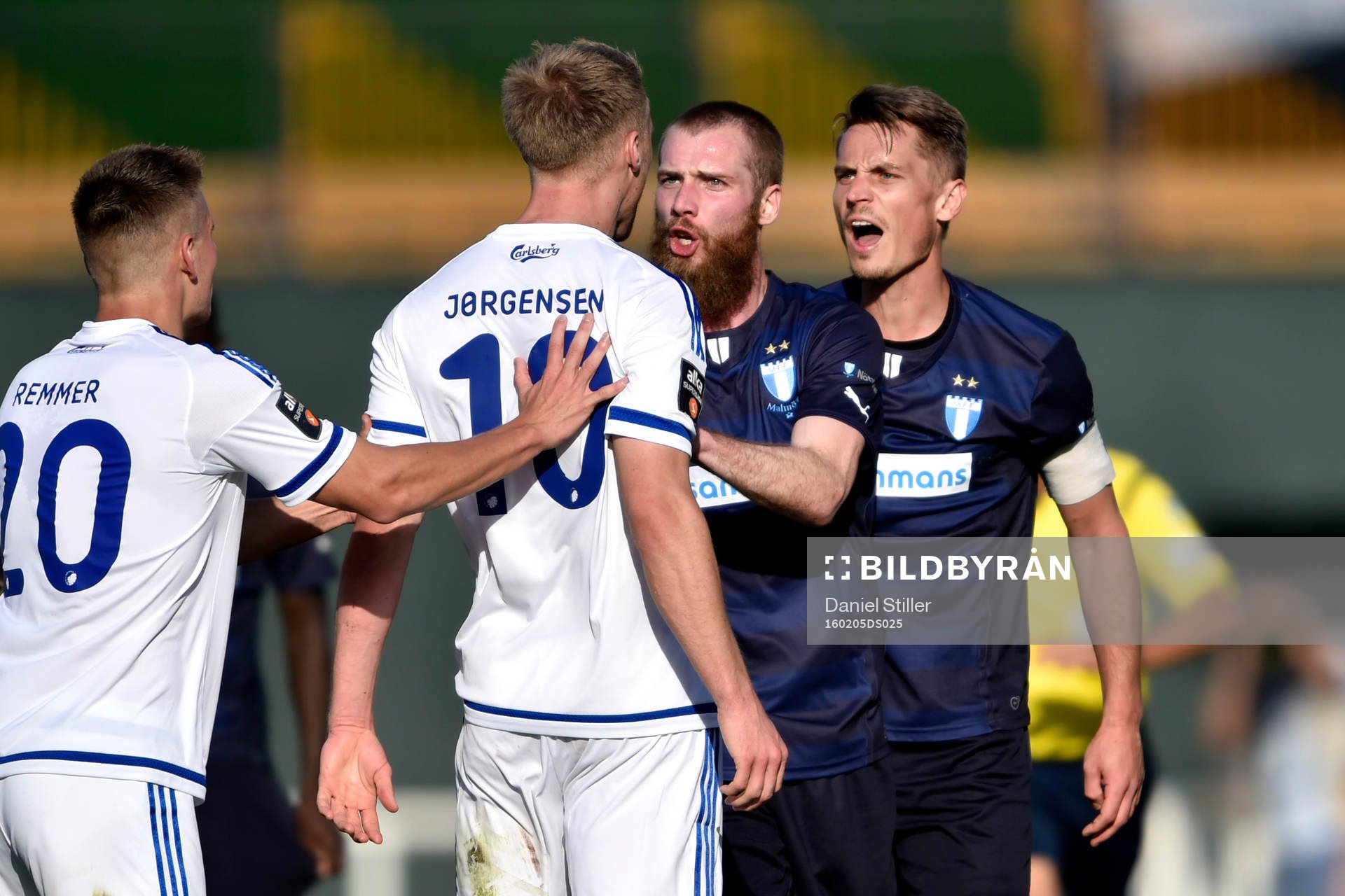 Malmö FFs Jo Inge Berget och Markus Rosenberg reagerar mot