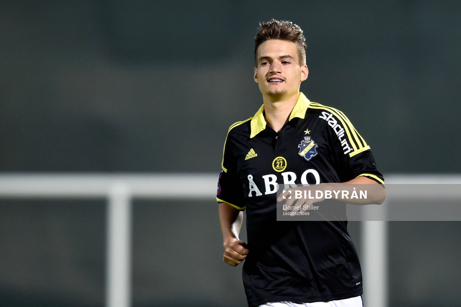s Armin Affane jublar