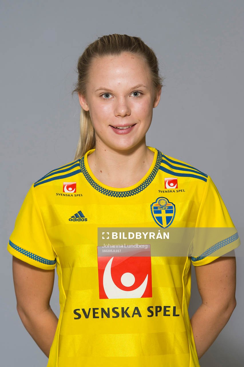 Maja Fridberg som spelar i F17 landslaget