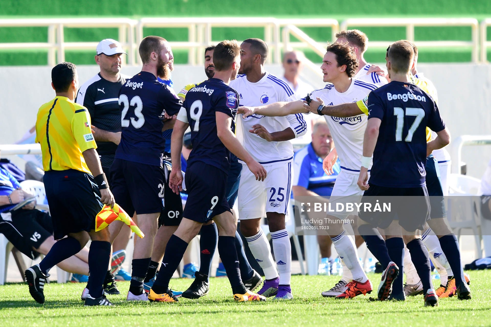 Malmö FFs och FC Köpenhamns reagerar mot varandra