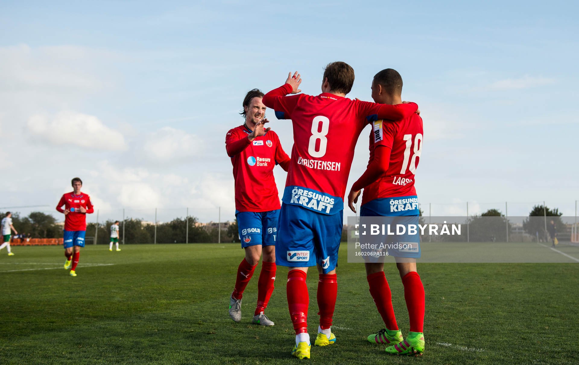 Helsingborgs Linus Hallenius och Martin Christensen jublar