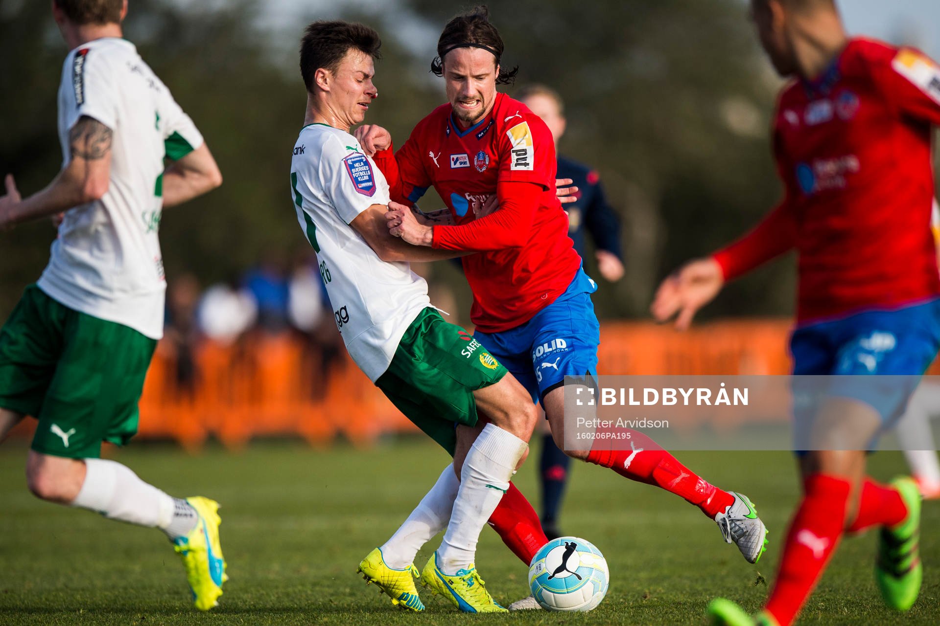 Hammarbys Melker Hallberg och Helsingborgs Linus Hallenius