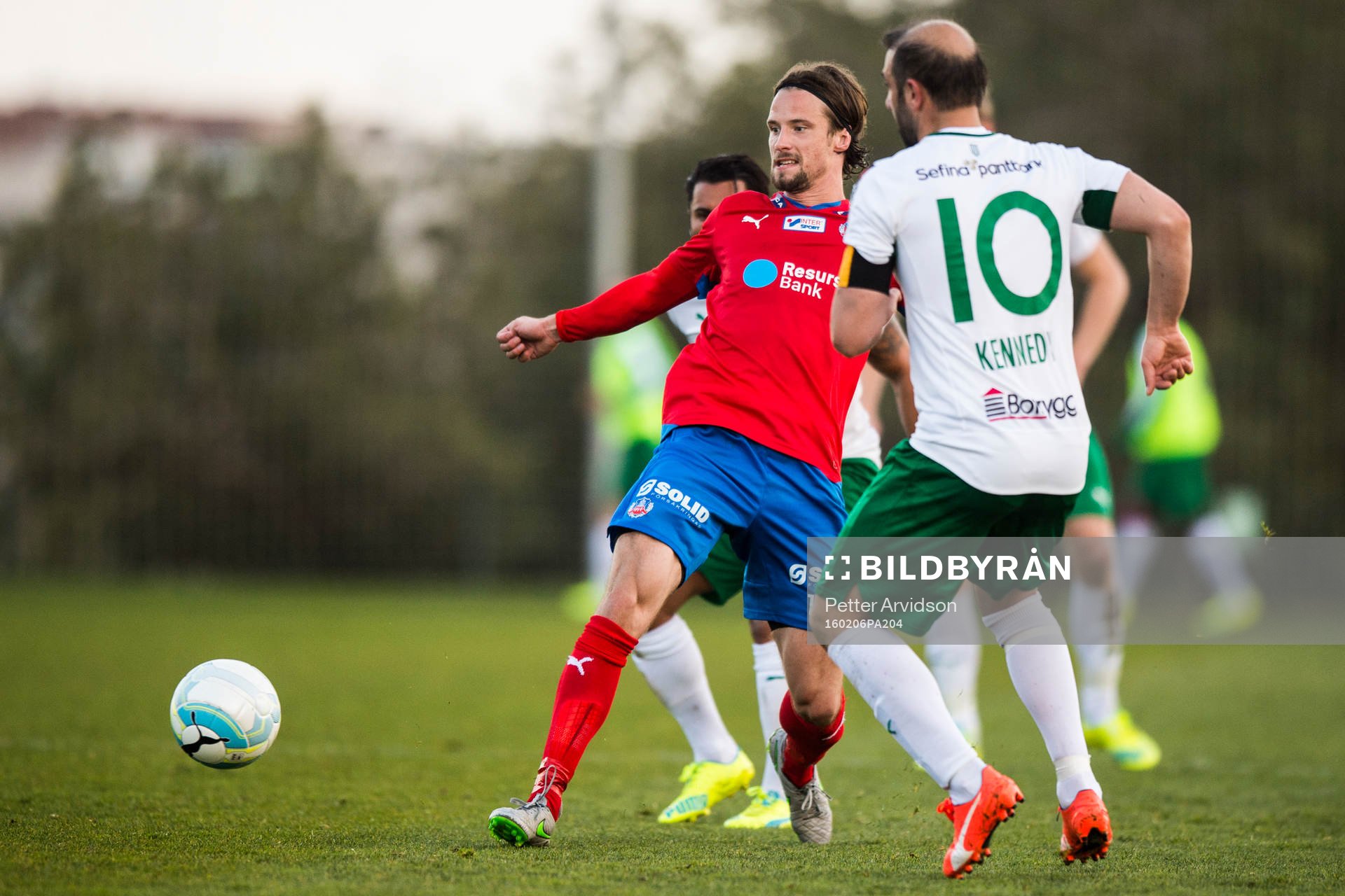 Helsingborgs Linus Hallenius och Hammarbys Kennedy