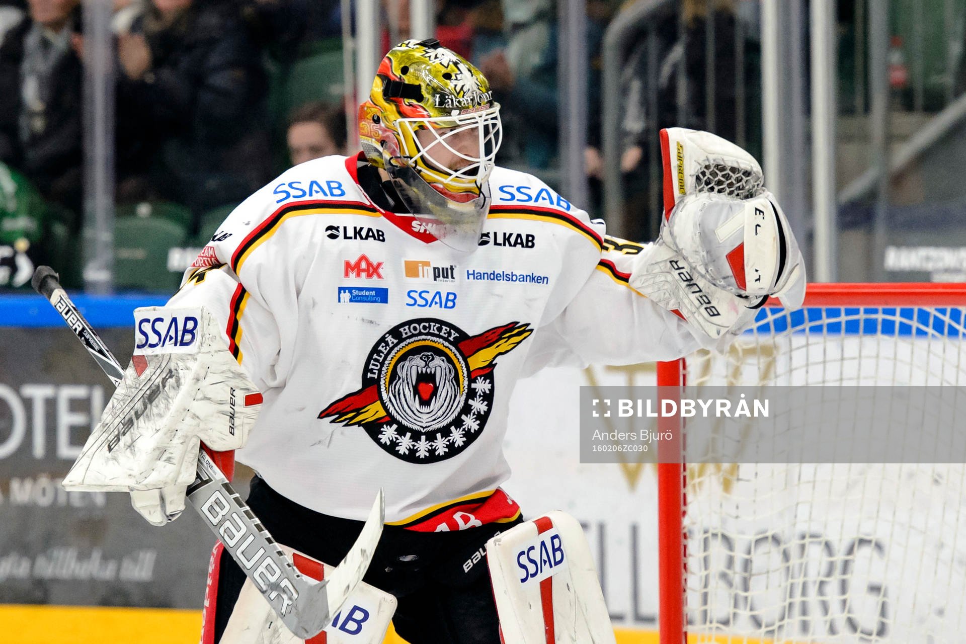 Luleås målvakt Joel Lassinantti jublar