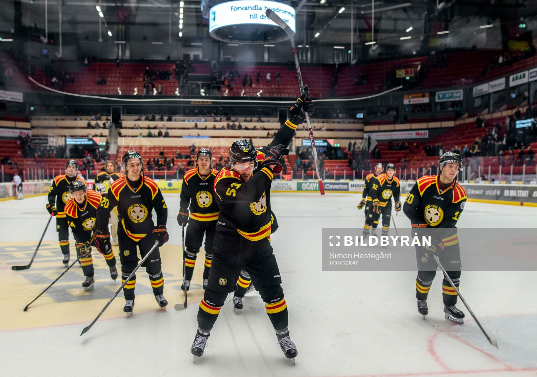 Brynäs Marc Zanetti jublar med lagkamraterna