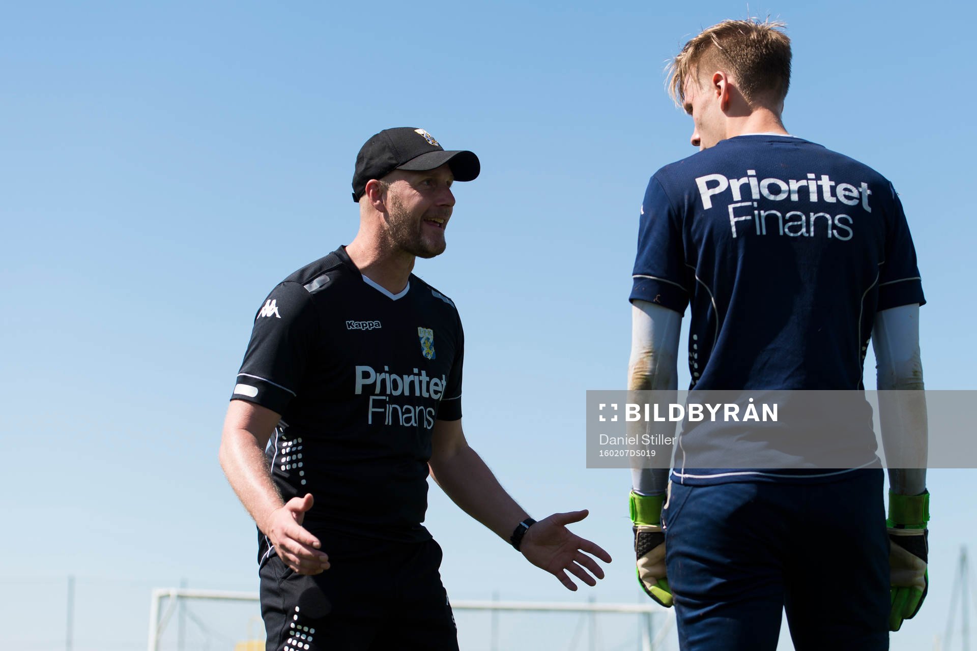 IFK Göteborgs Målvaktstränare Stefan Remnér instruerar