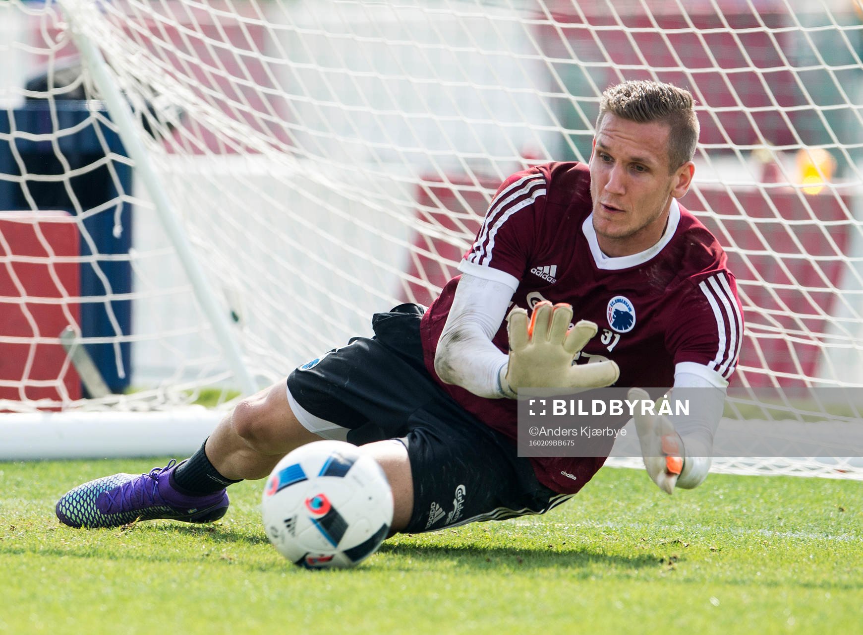 [DK=20160209: Robin Olsen, FC København]