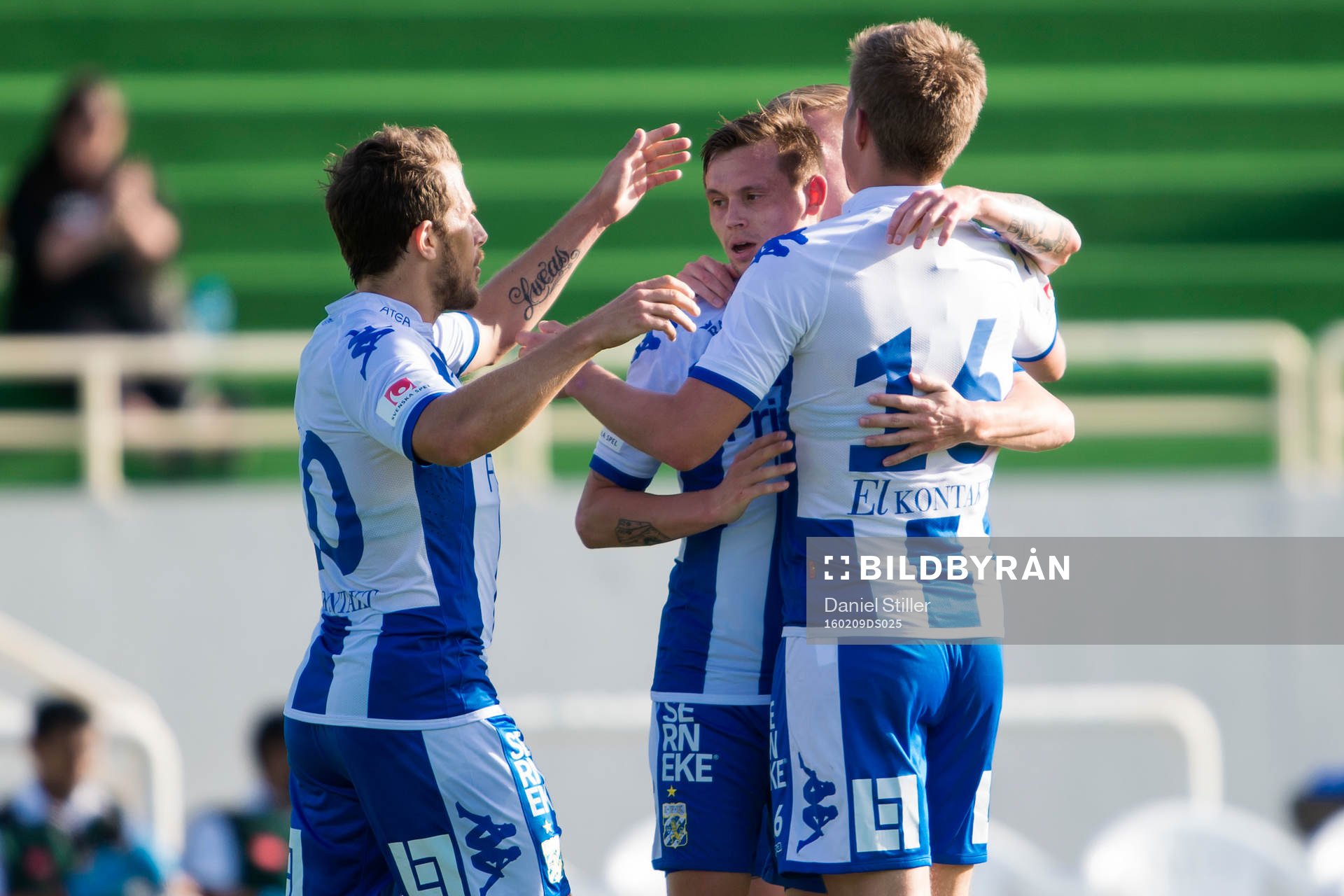 IFK Göteborgs Tobias Hysén och Jakob Ankersen jublar med