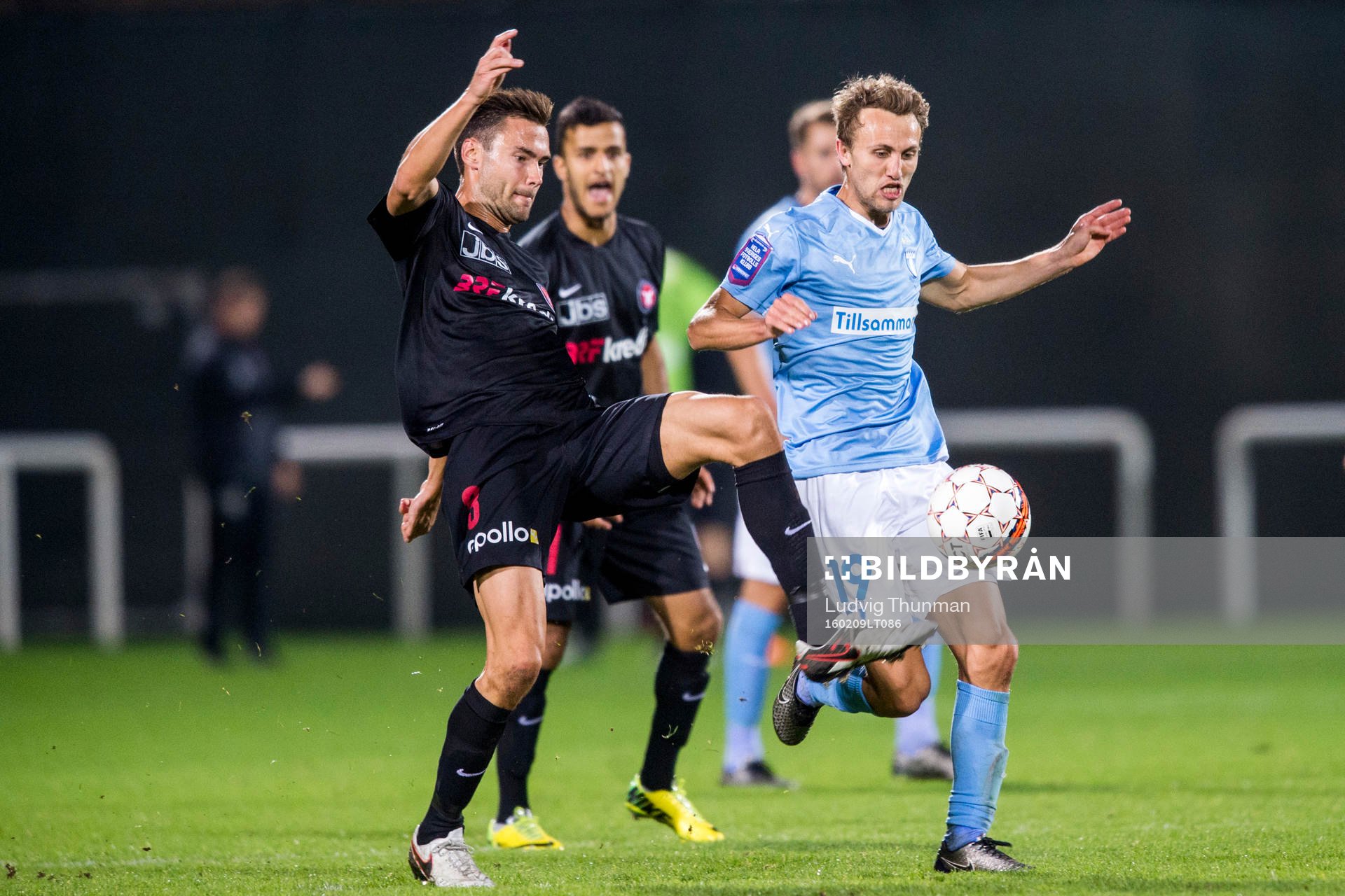Midtjyllands Tim Sparv och Malmö FFs Magnus Wolff Eikrem
