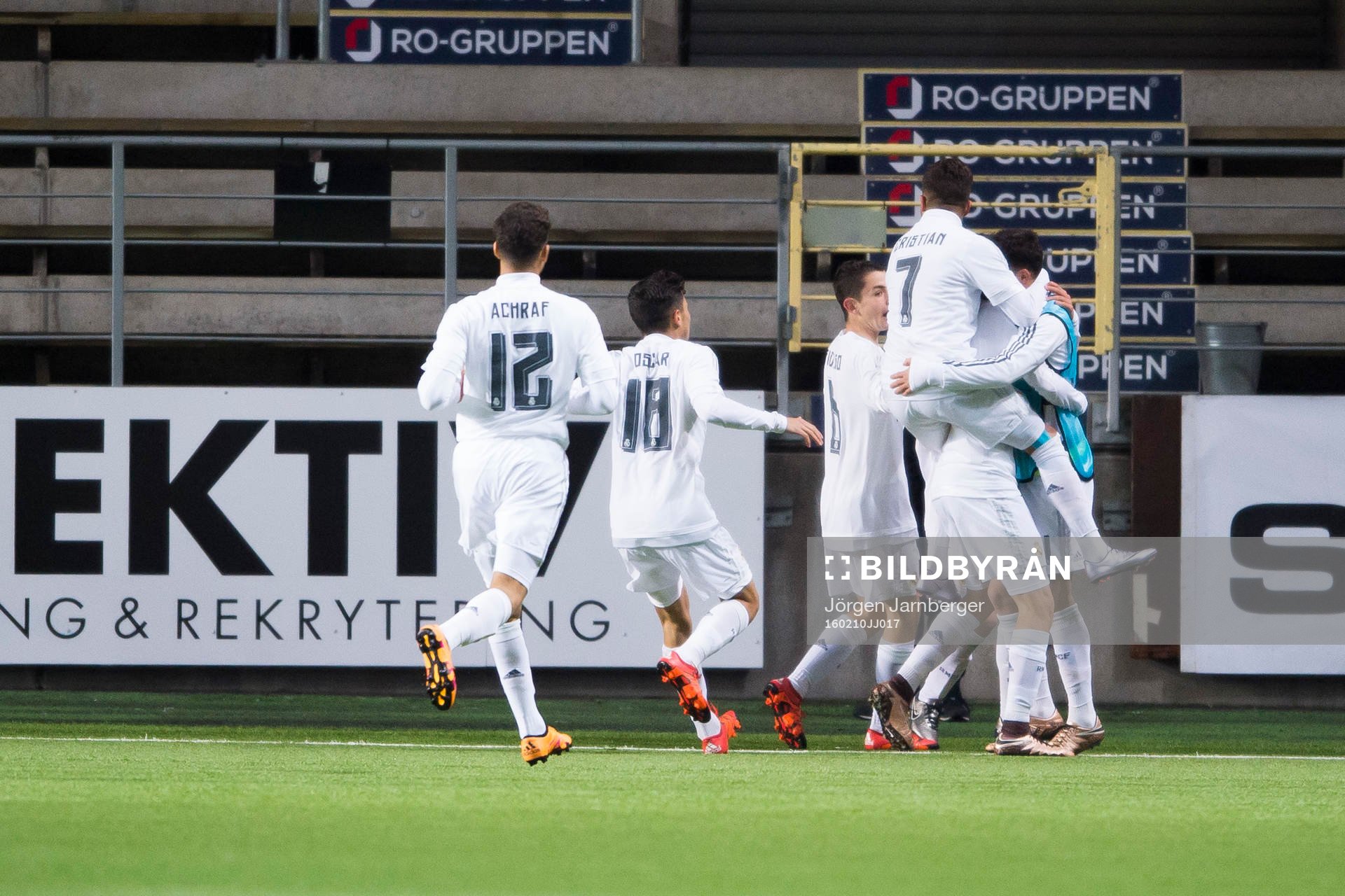 Real Madrids spelare jublar