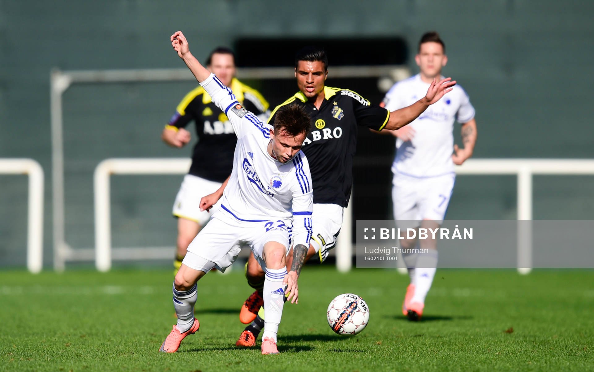 s Ahmed Yasin mot FCK:s Peter Ankersen