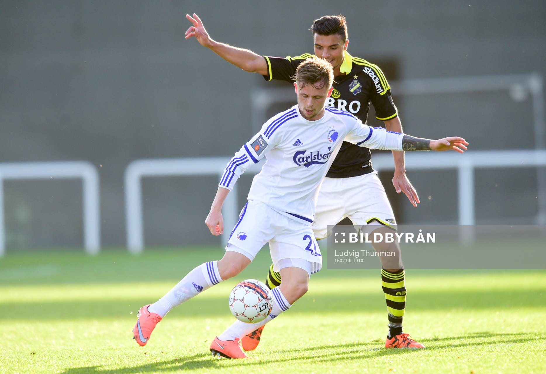 s Ahmed Yasin mot mot FCK:s Peter Ankersen