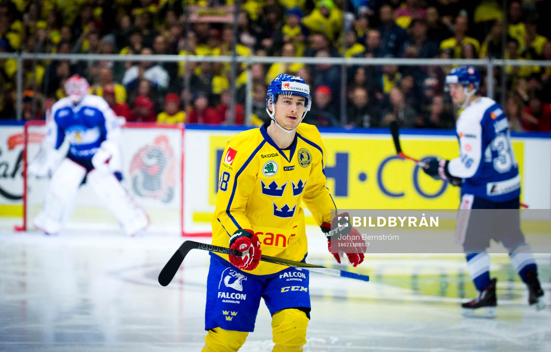 Sveriges Johan Sundström gör 3-0 och jublar