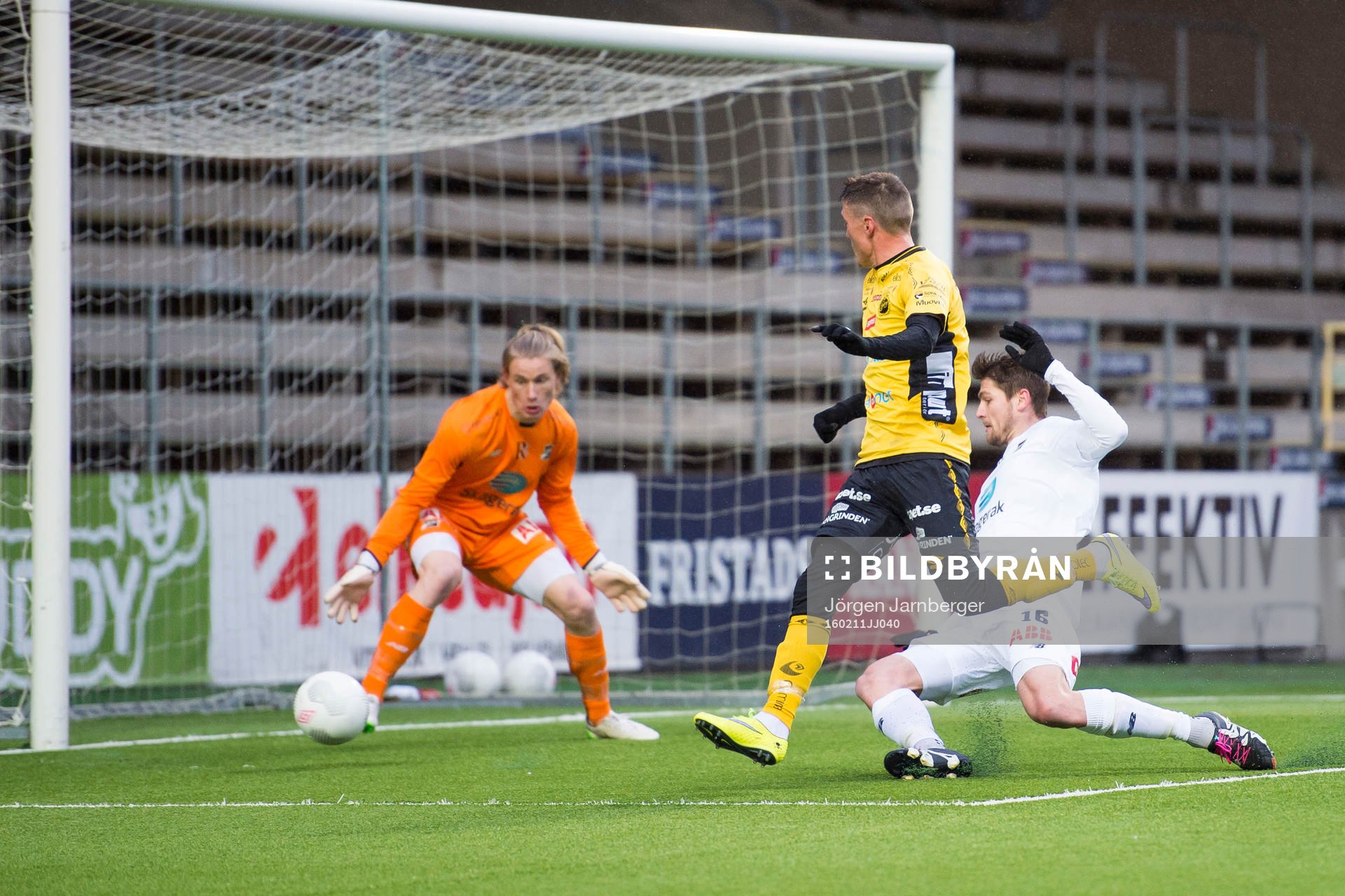 Elfsborgs Lasse Nilsson skjuter utanför