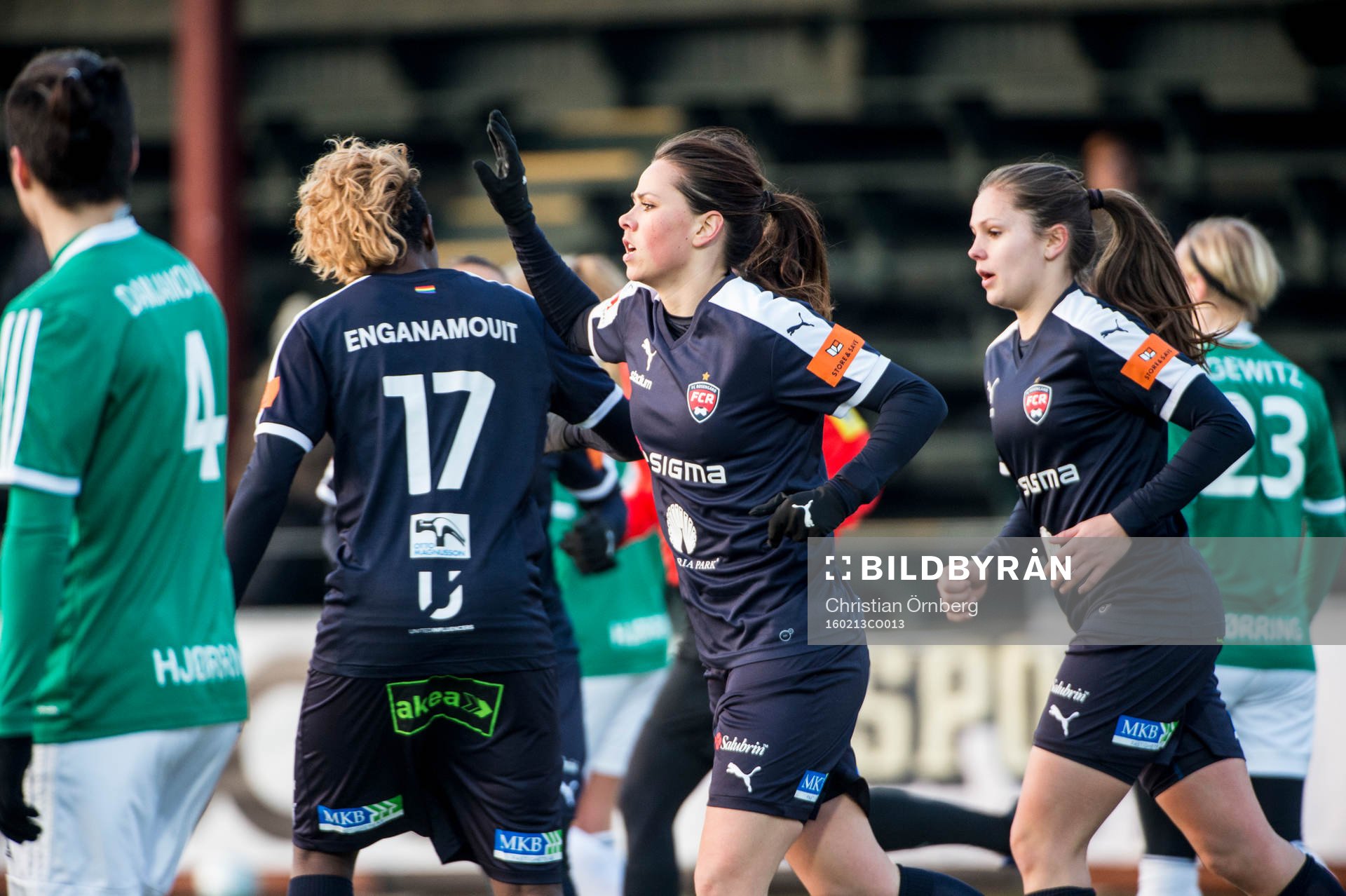 Rosengårds Sara Björk Gunnarsdottir i mitten jublar