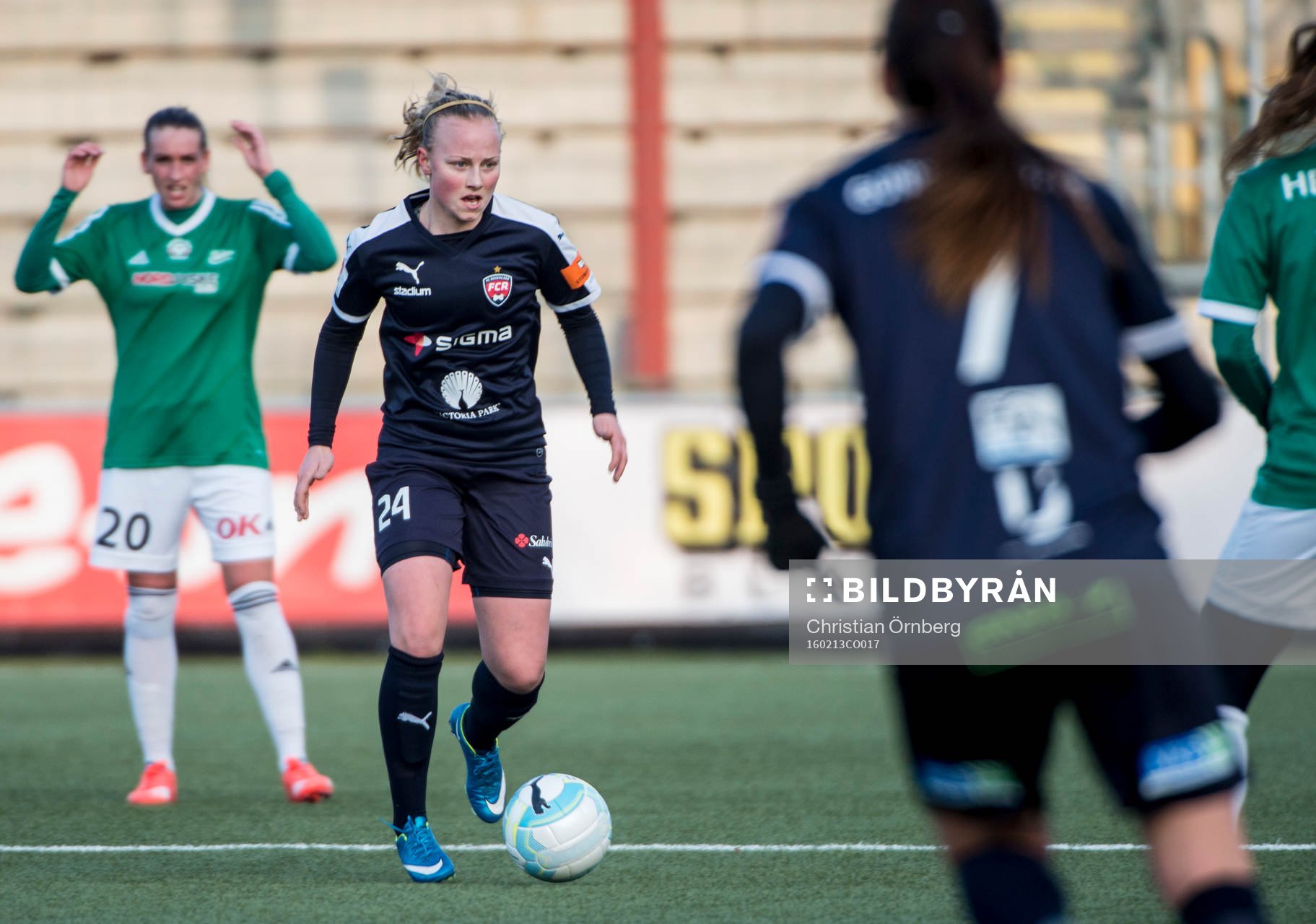 Rosengårds Ebba Wieder och Sara Björk Gunnarsdottir