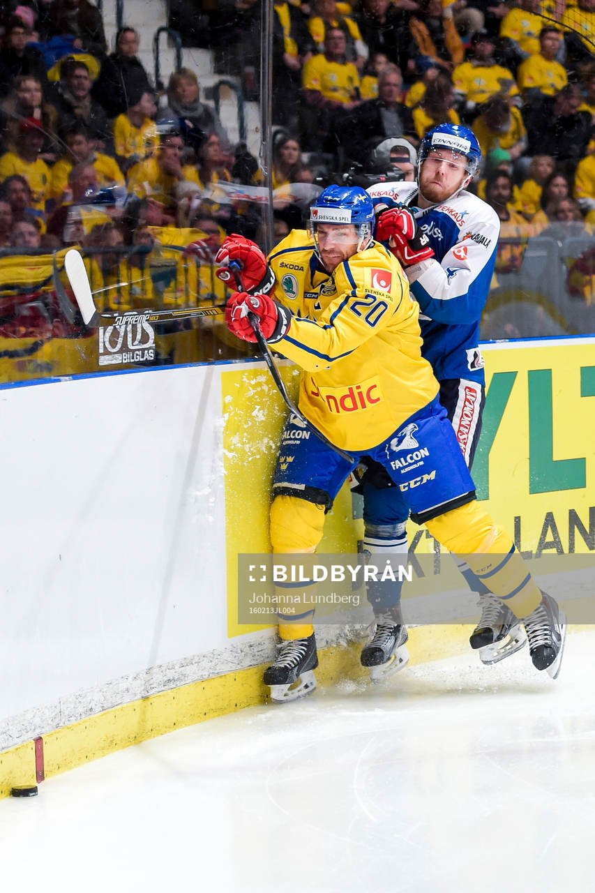 Sveriges Joel Lundqvist och Finlands Tommi Kivistö