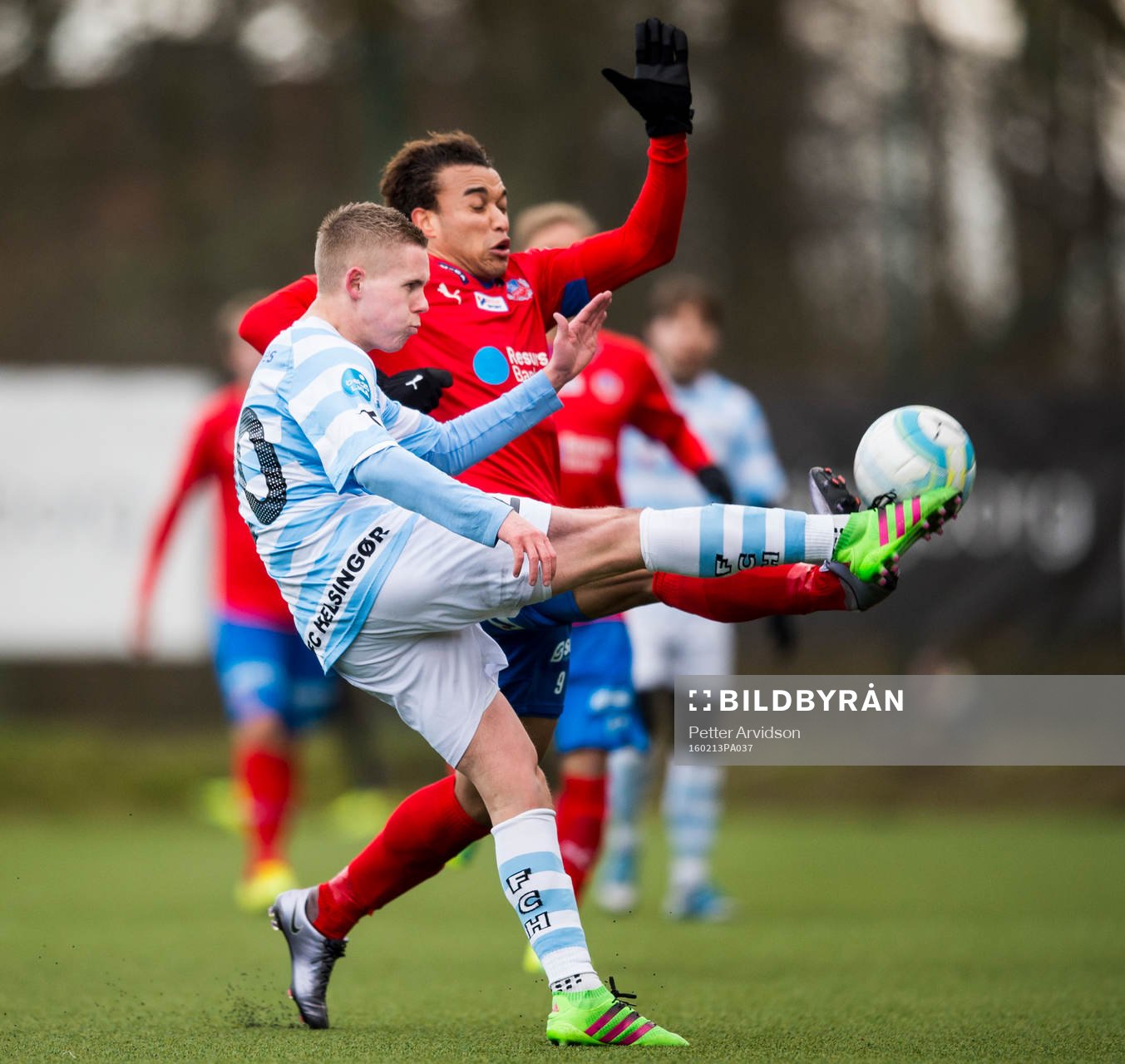 Helsingörs Daniel Thorup och Helsingborgs Matthew Rusike