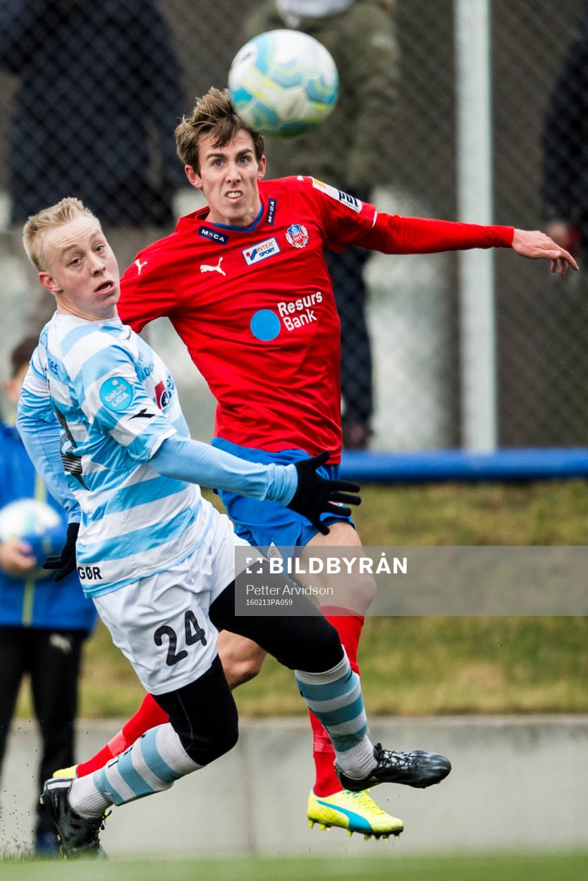 Helsingörs Mads Aaquist och Helsingborgs Adam Eriksson