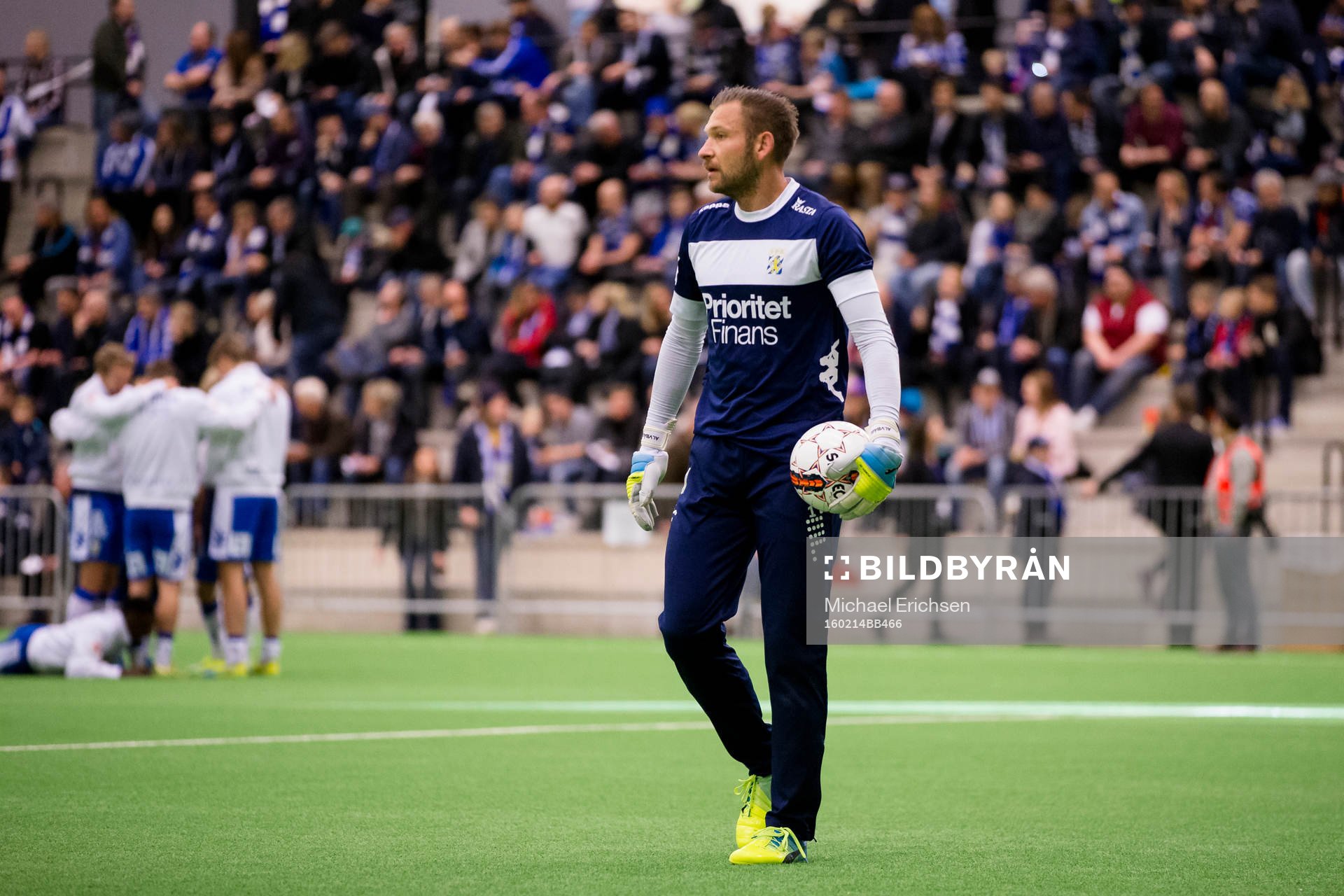 IFK Göteborgs målvakt John Alvbåge innan en