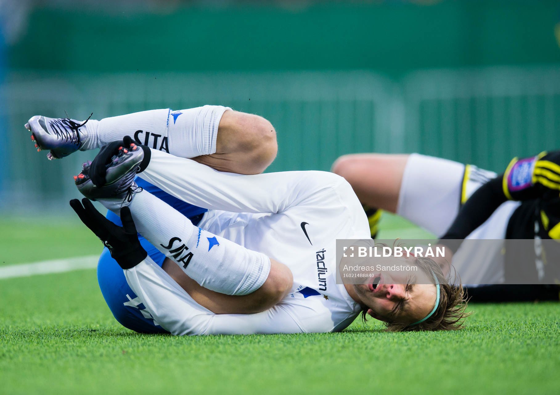 Norrköpings Christoffer Nyman ser ut att ha ont