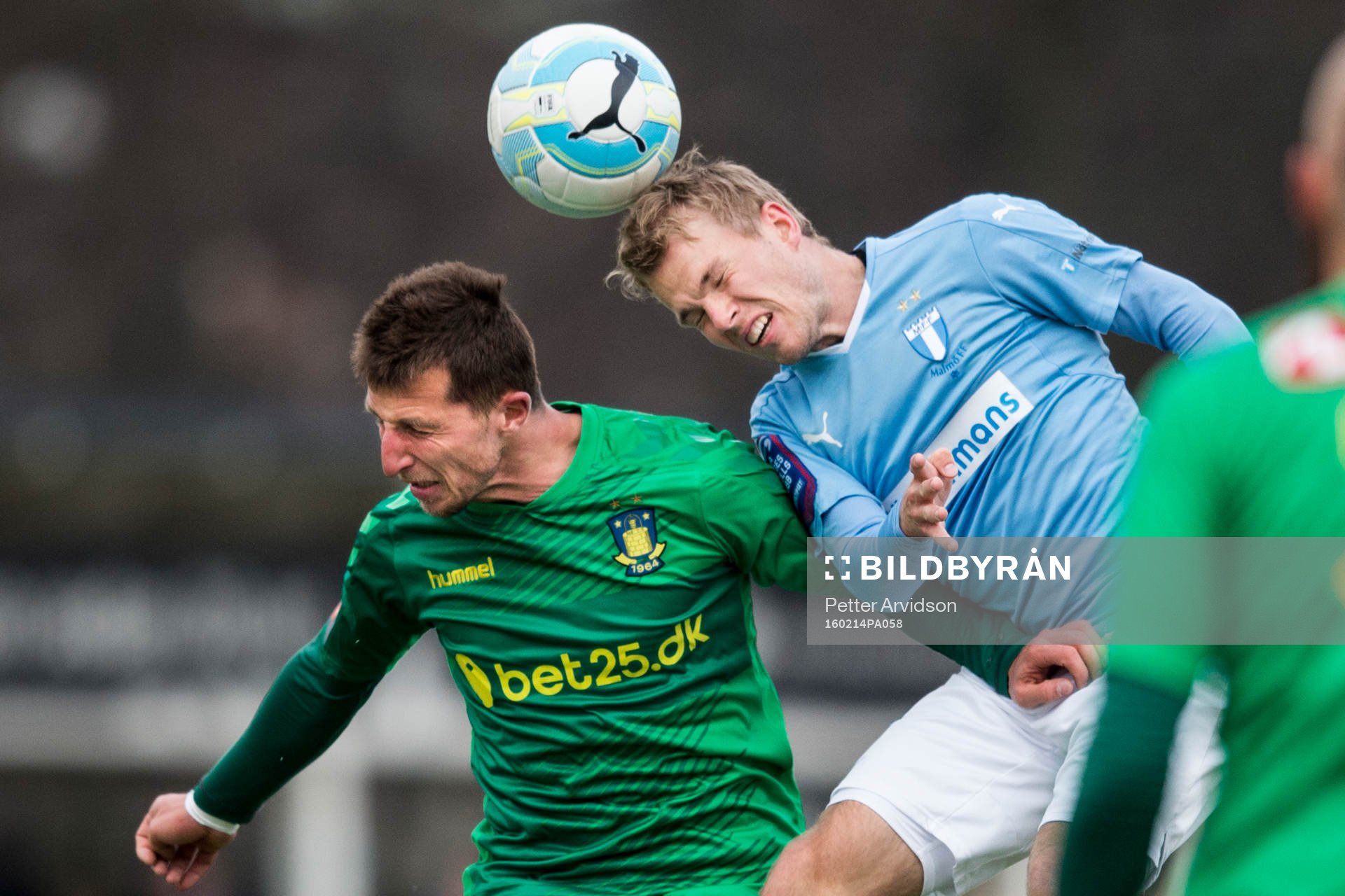 Bröndbys Kamil Wilczek och Malmö FFs Oscar Lewicki