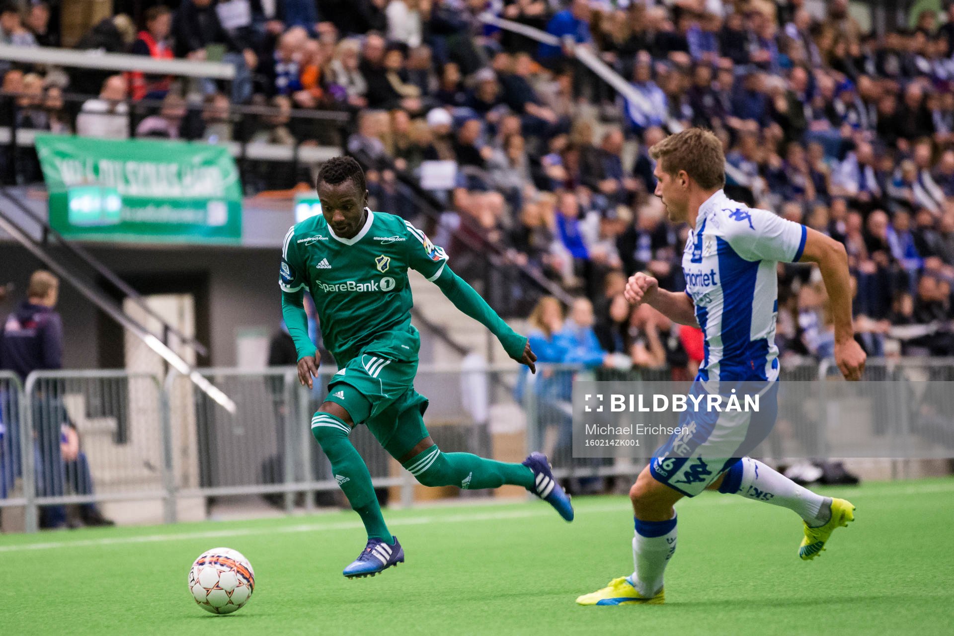 Stabaeks Kamal Issah mot IFK Göteborgs Mikael Boman