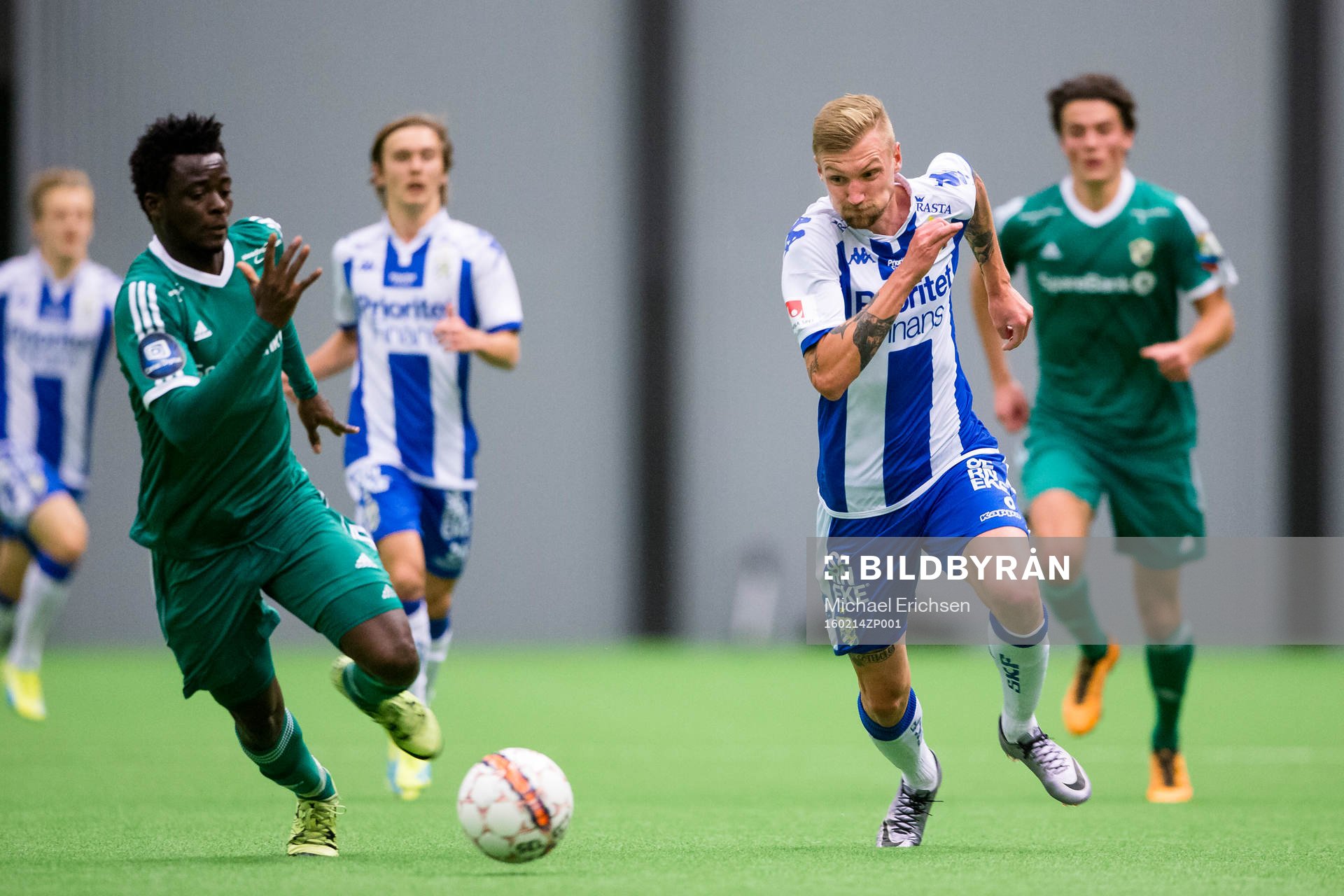 IFK Göteborgs Sebastian Eriksson mot Stabaeks Luc Kassi