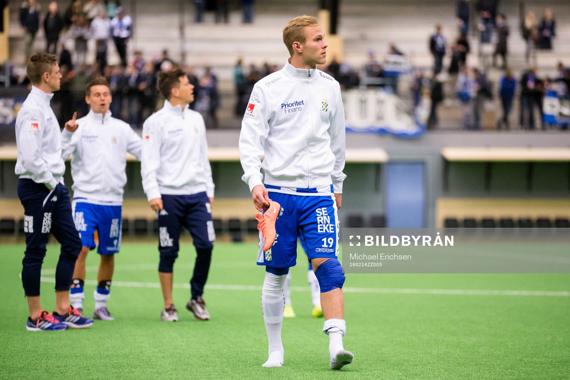IFK Göteborgs Gustav Engvall med lindat knä