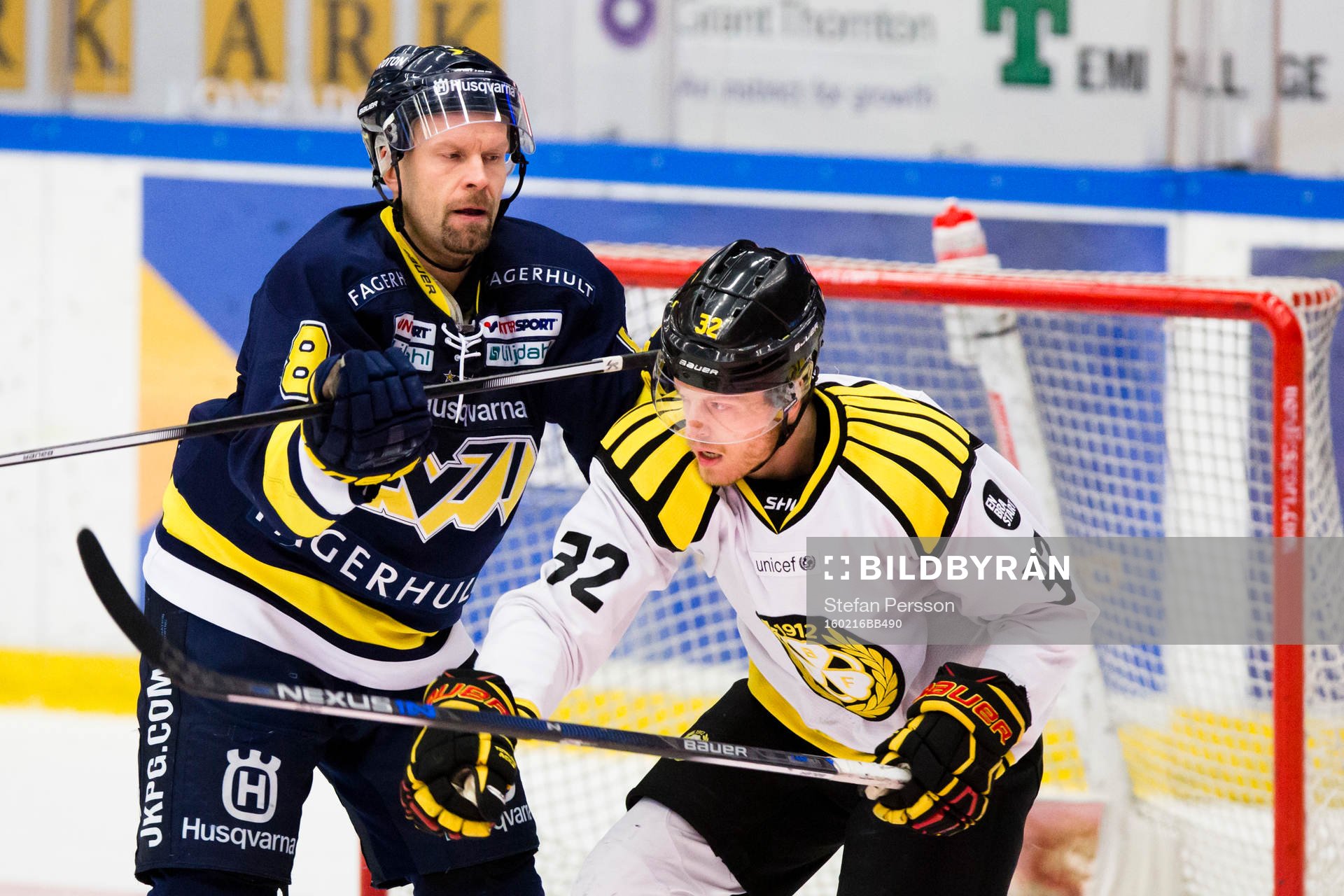 s Jere Karalahti mot Brynäs Nick Johnson