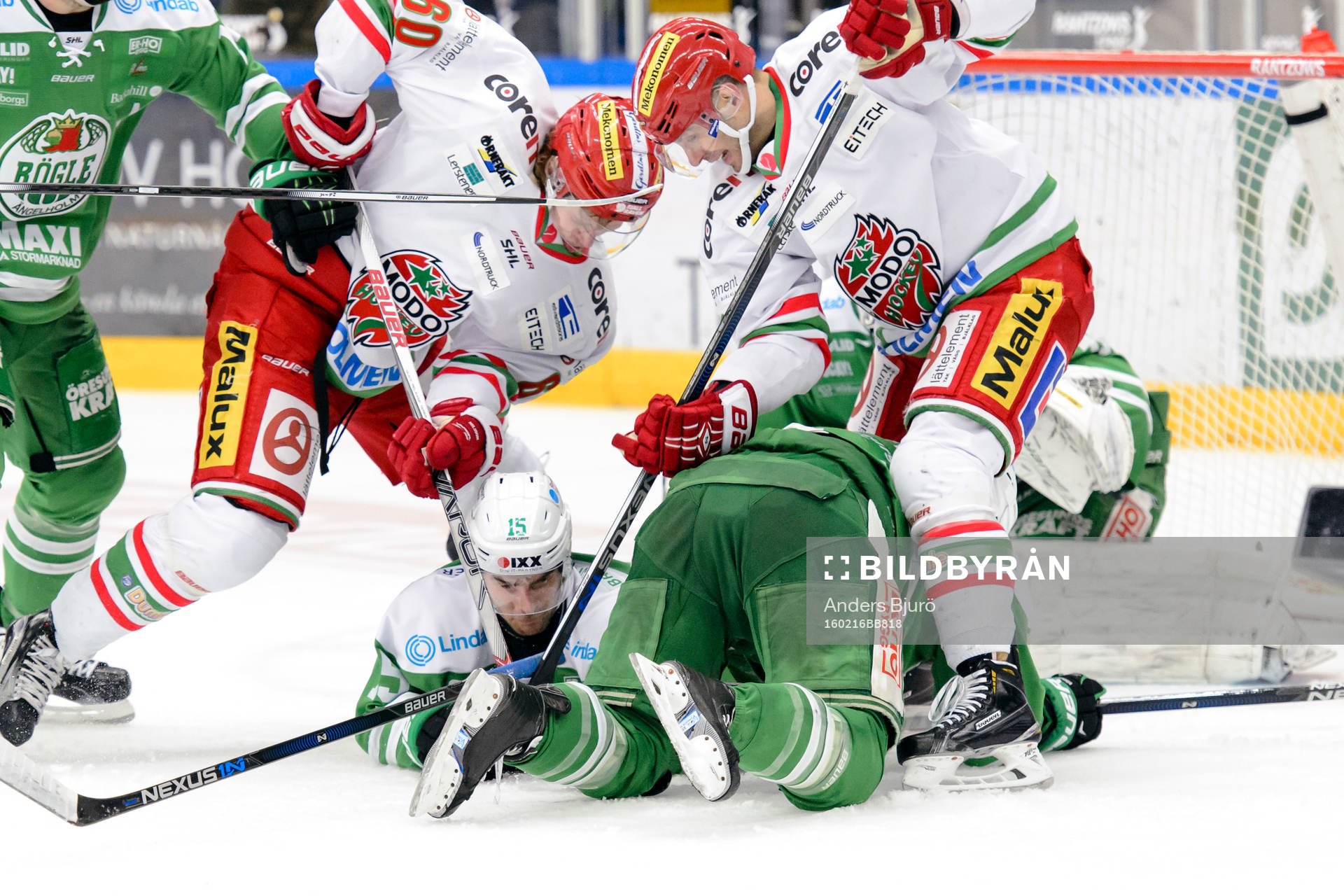 Modos Ludvig Nilsson (v) oh Patrick Dwyer (h)