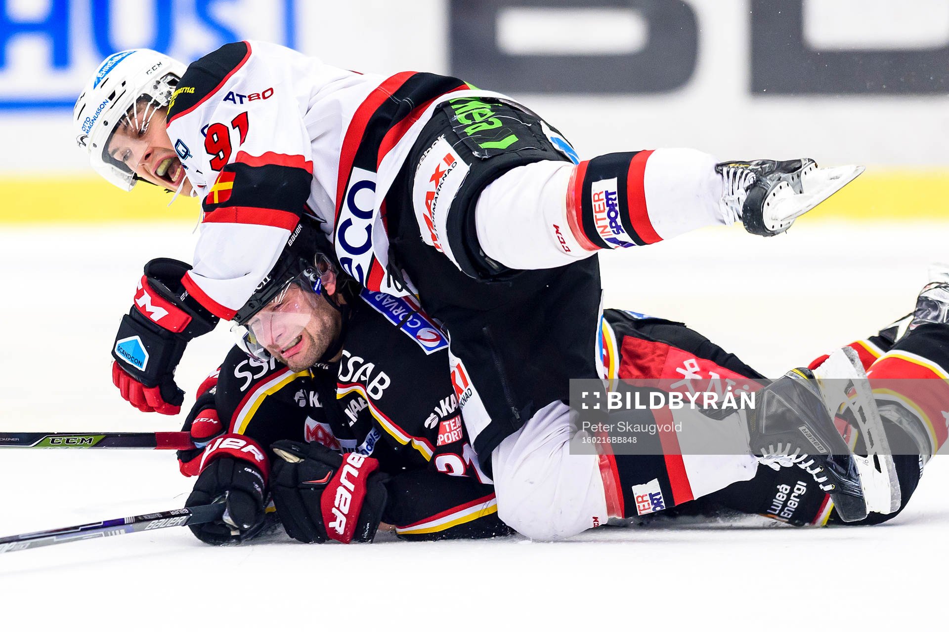 Malmö Redhawks Björn Svensson och Luleås Jonathan