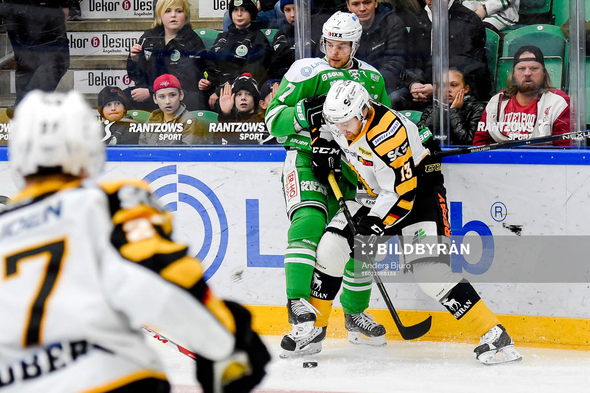 Rögles Patrick Cehlin och Skellefteås Mattias Ritola och
