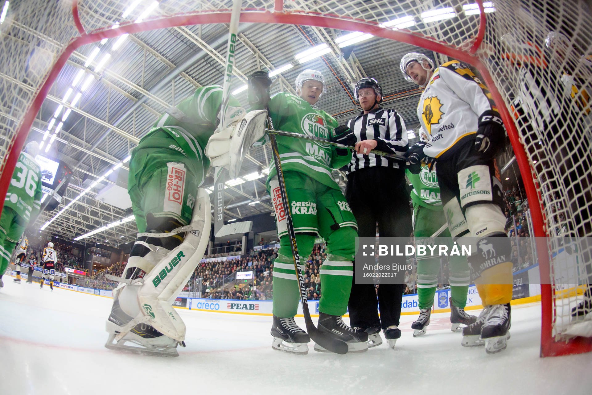 Rögles Jesper Williamsson och Skellefteås Martin Lundberg